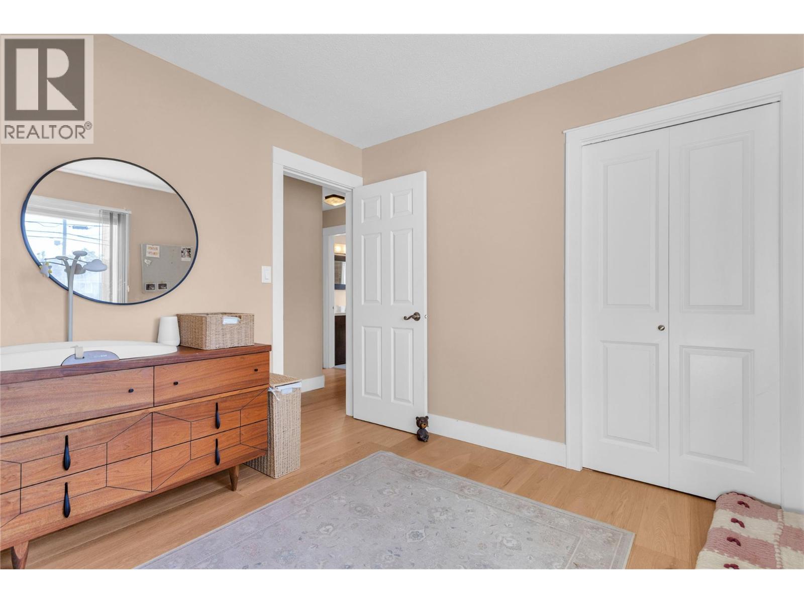 2245 Thacker Drive
