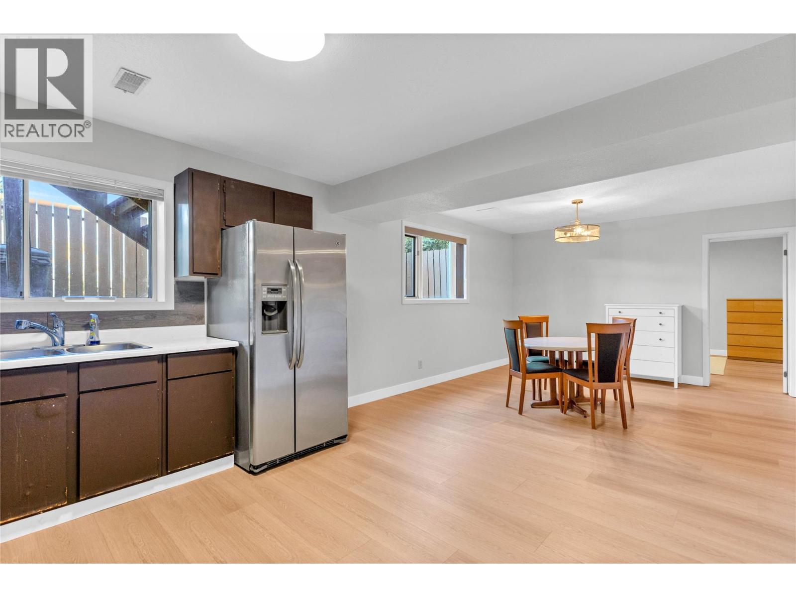 2245 Thacker Drive