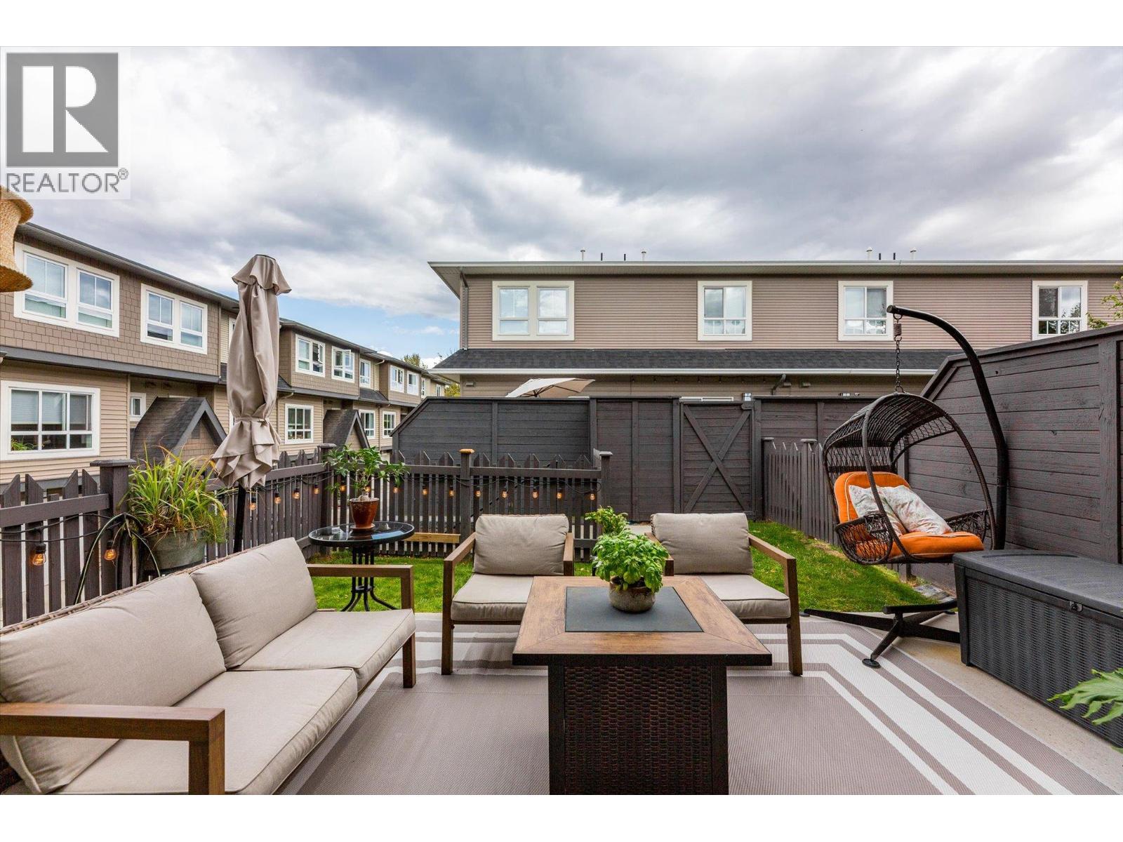 680 Old Meadows Road Unit# 18
