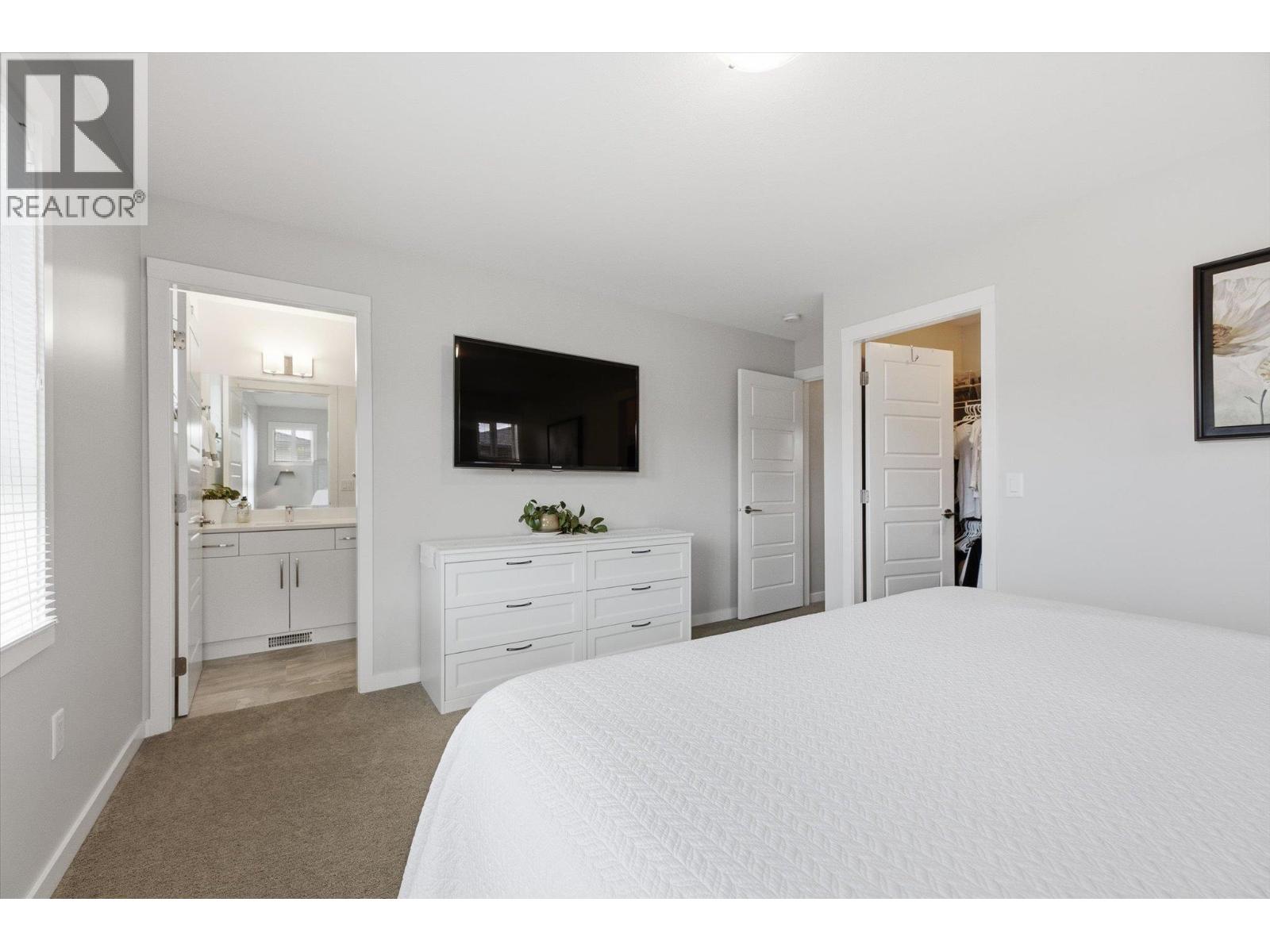 680 Old Meadows Road Unit# 18