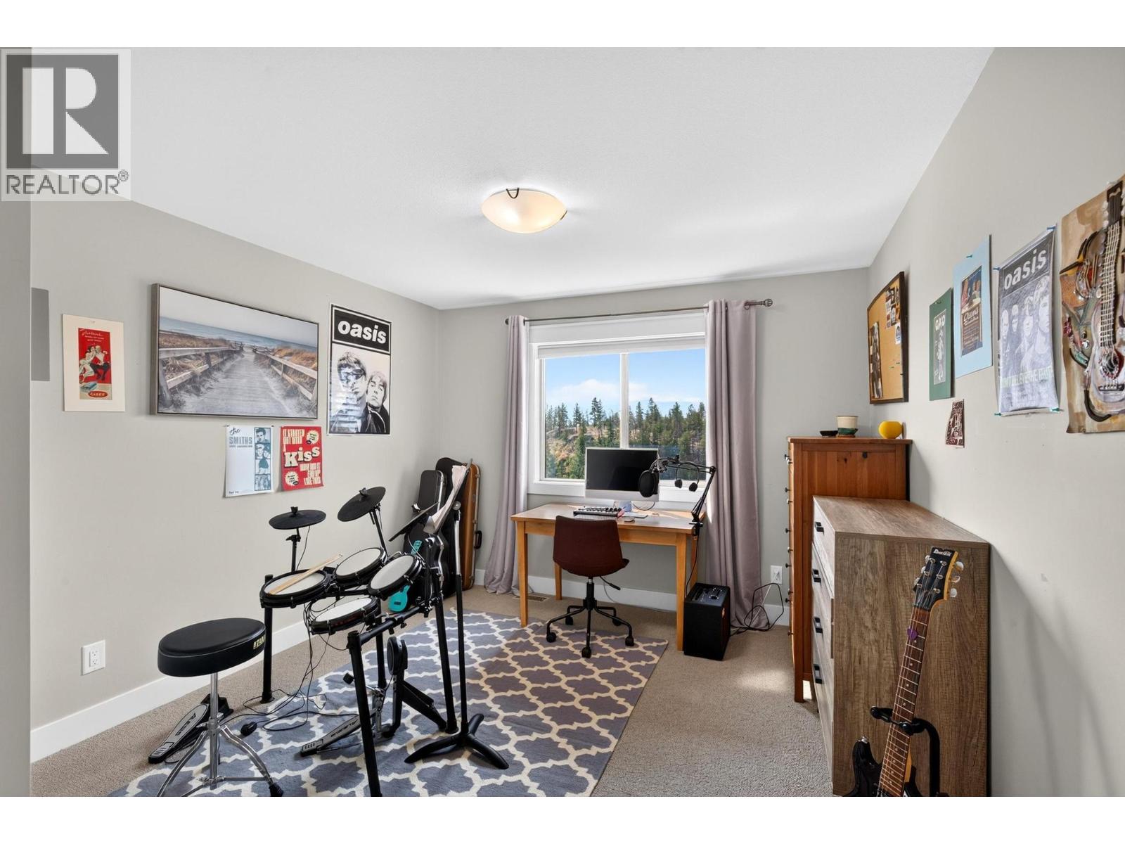 2425 Tallus Heights Drive