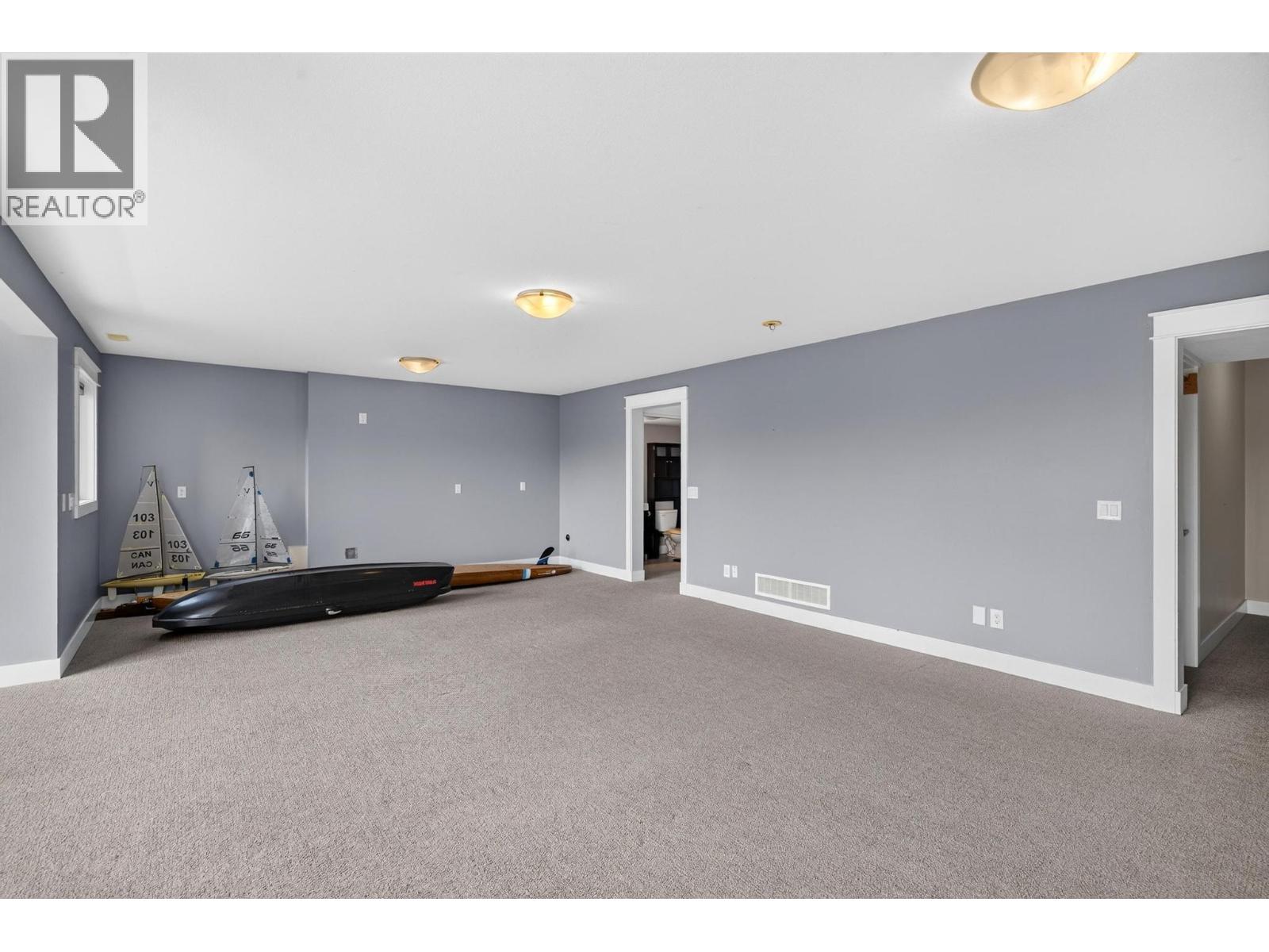 2425 Tallus Heights Drive