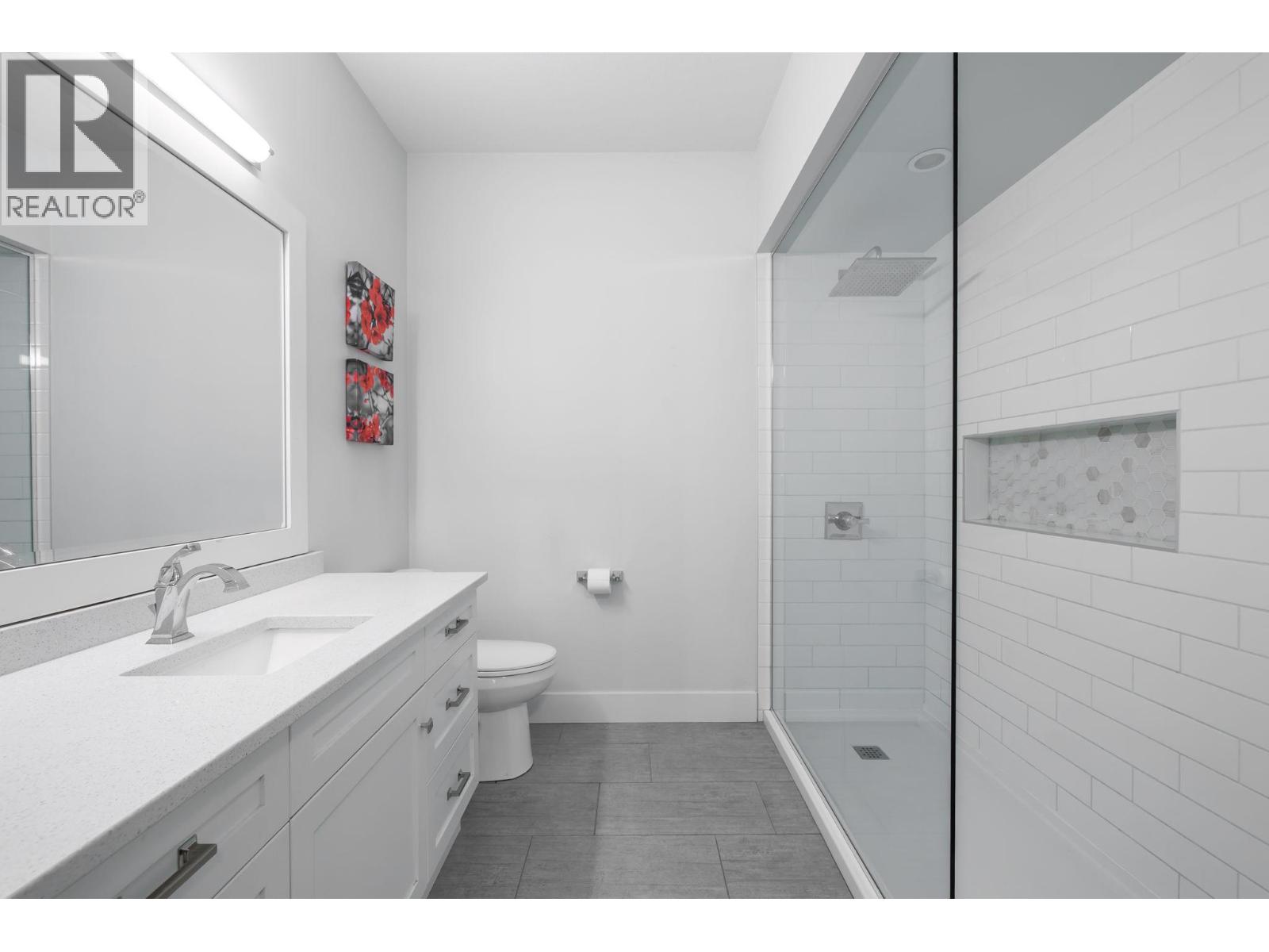 644 Lequime Road Unit# 15