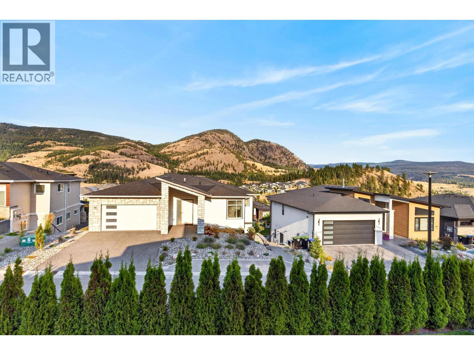 887 Loseth Drive