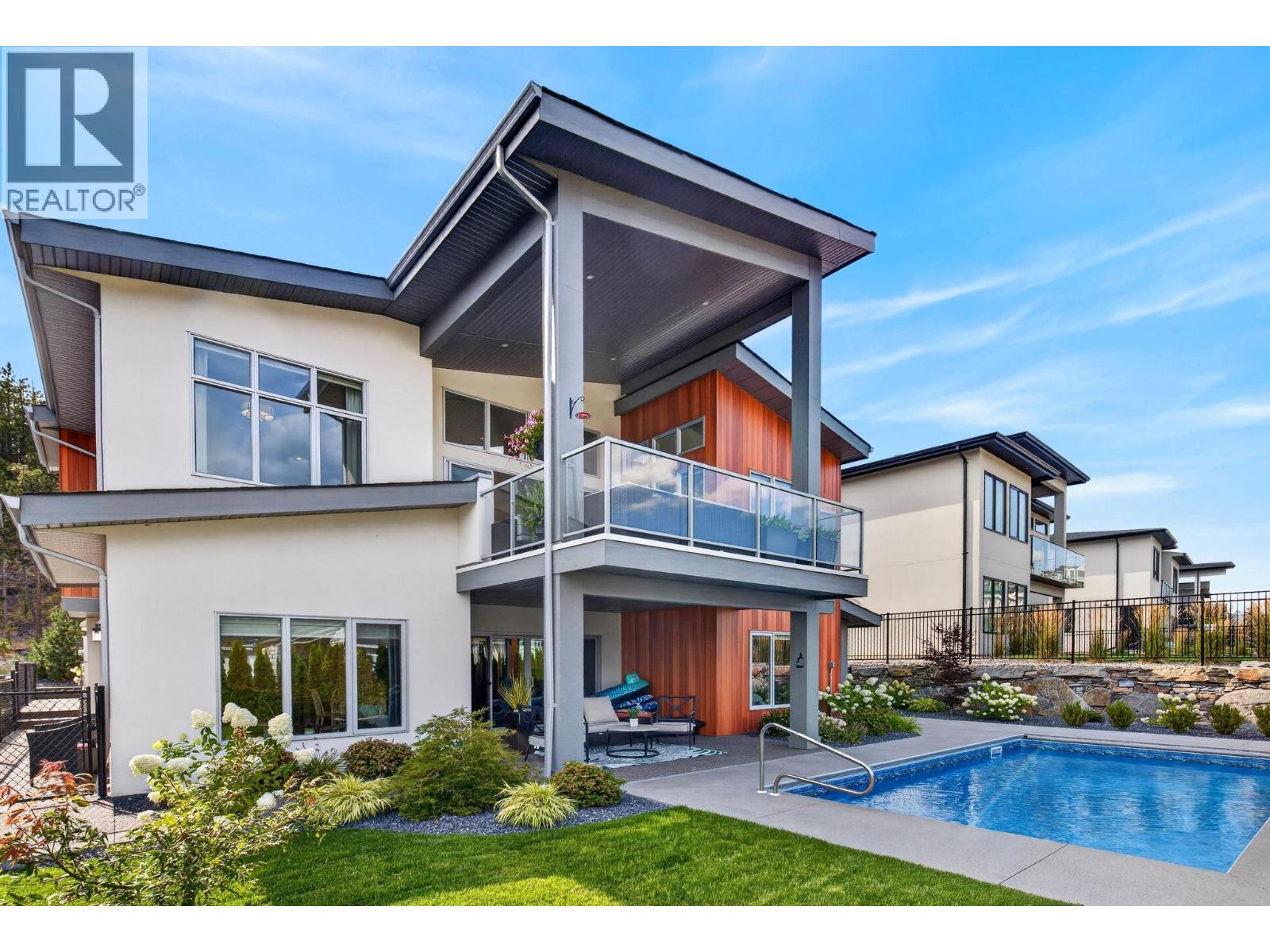 887 Loseth Drive
