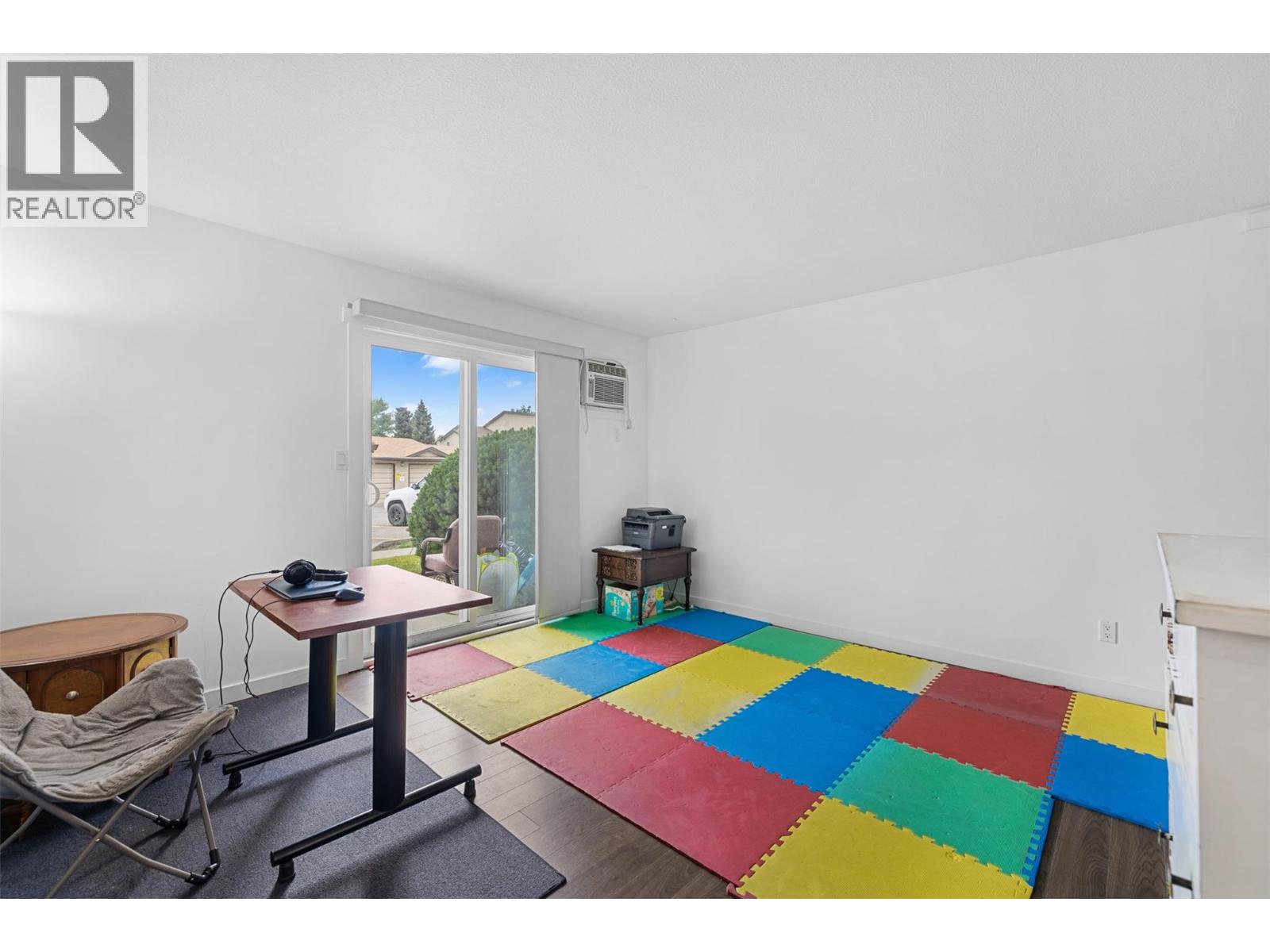 735 Cook Road Unit# 104C