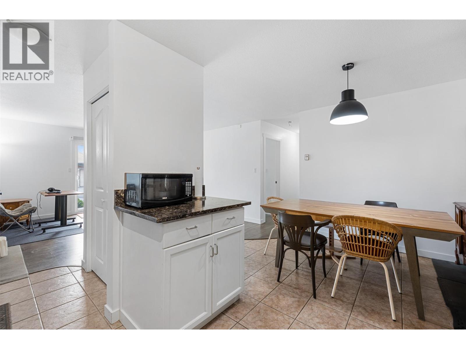 735 Cook Road Unit# 104C