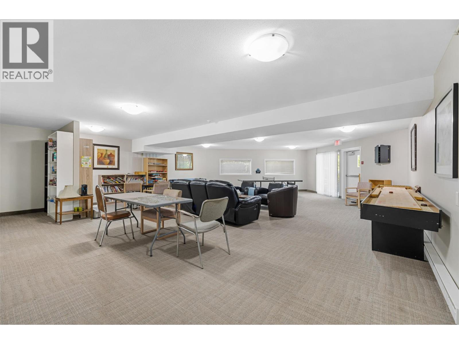 735 Cook Road Unit# 104C