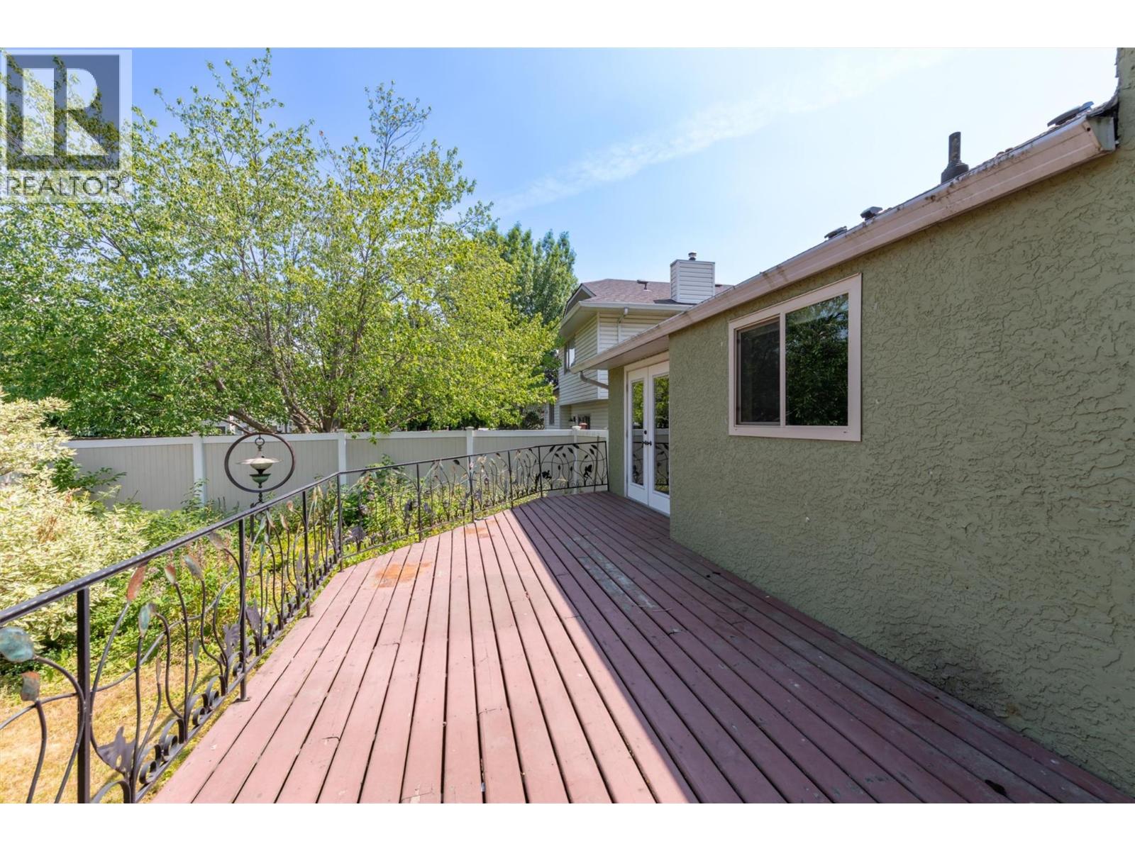 1852 Crossglen Court