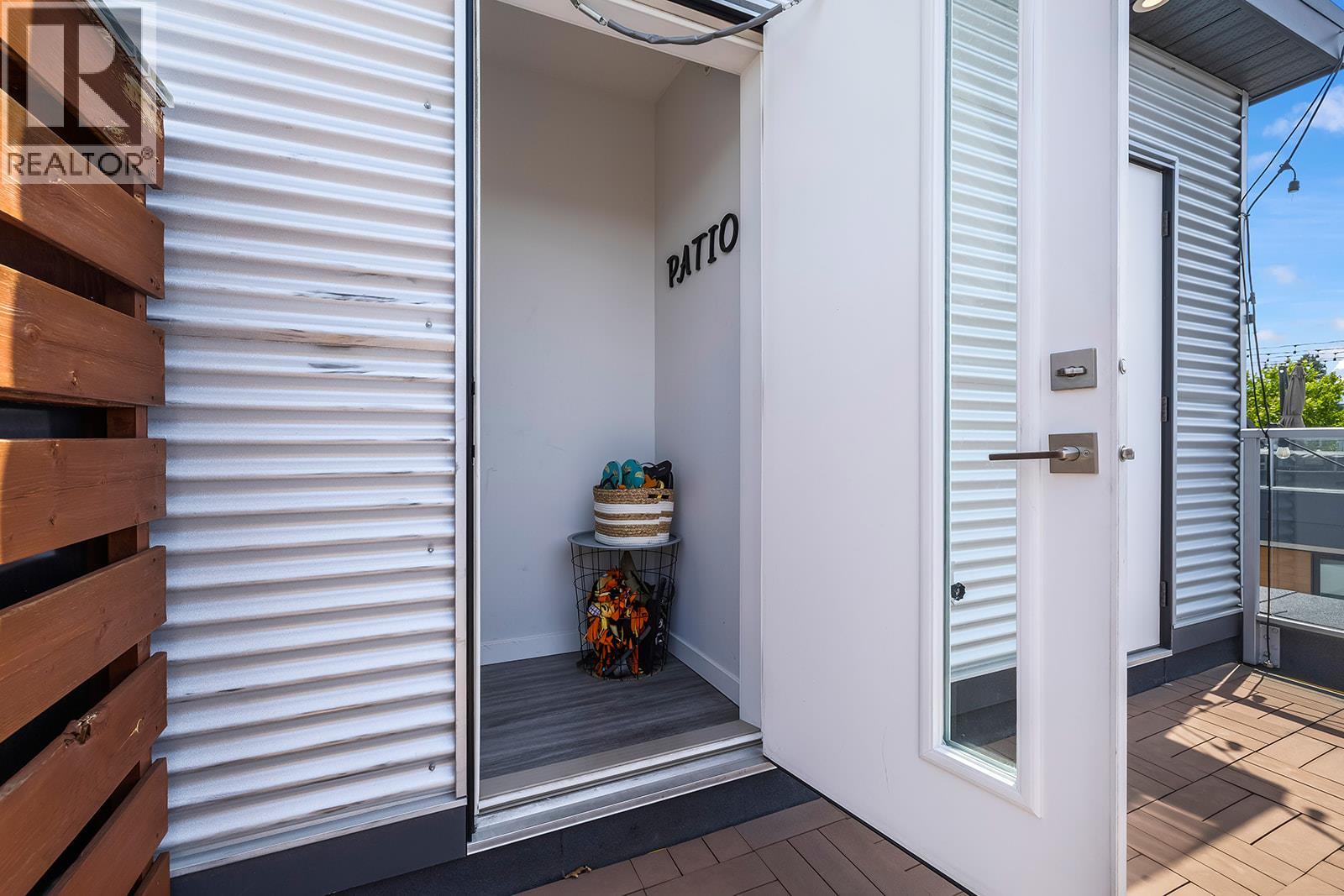1515 Highland Drive N Unit# 20