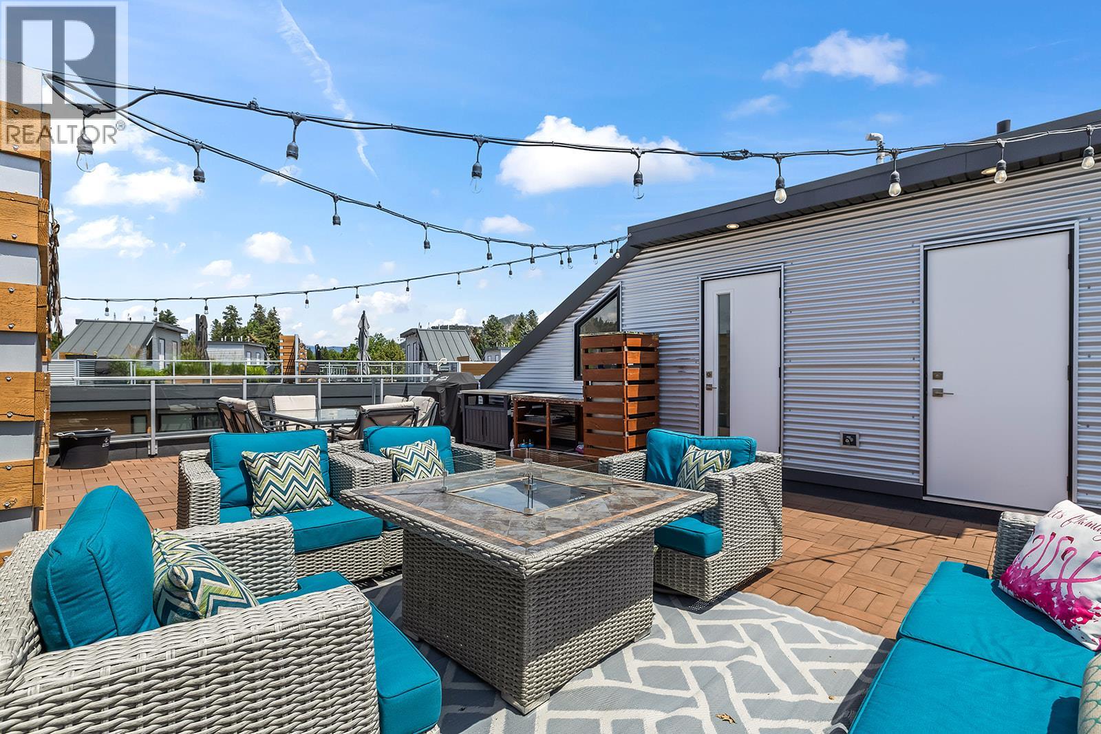 1515 Highland Drive N Unit# 20