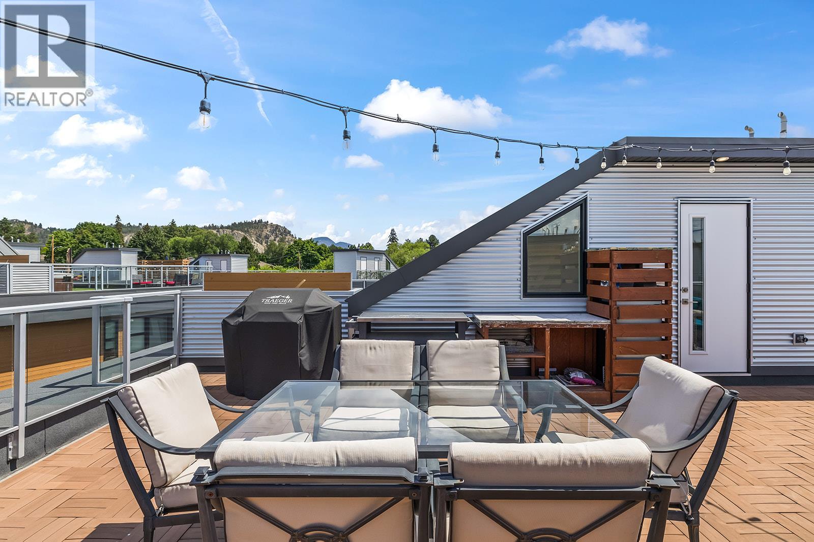 1515 Highland Drive N Unit# 20