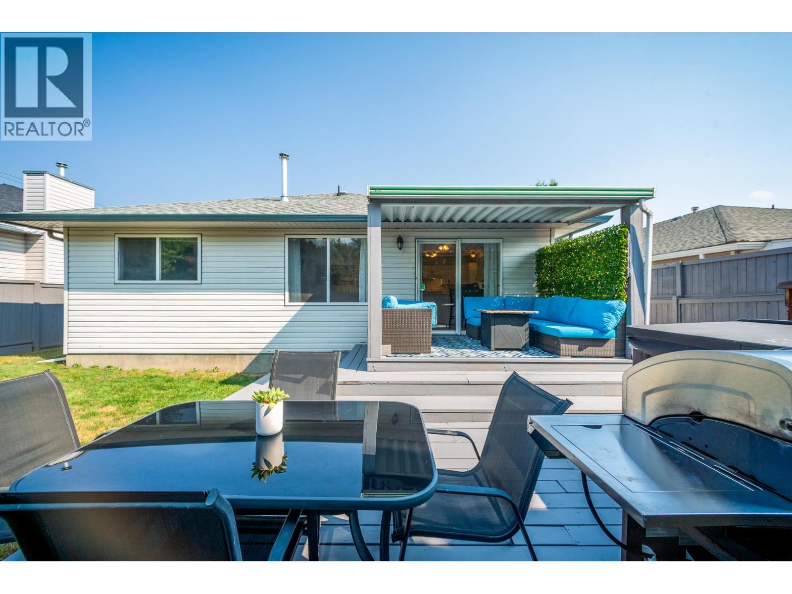 110 Wyndham Crescent