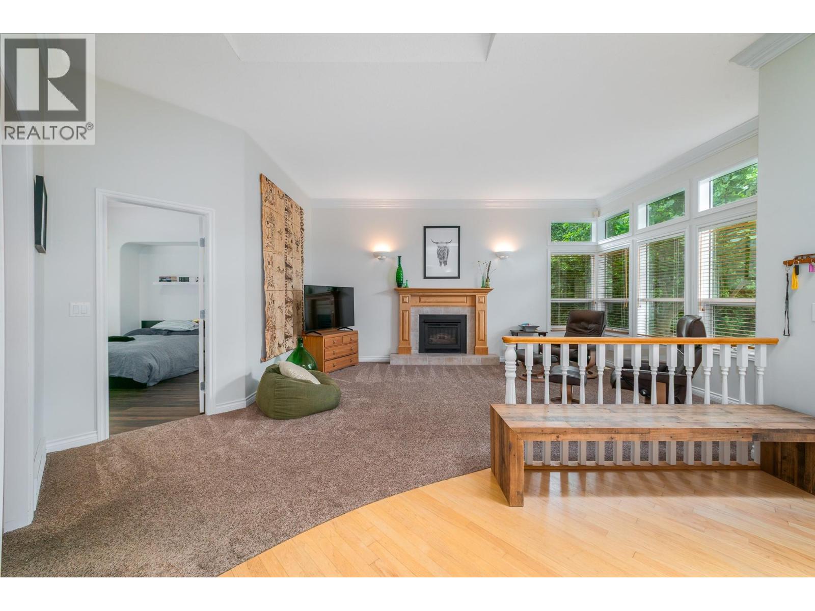 492 Carona Crescent