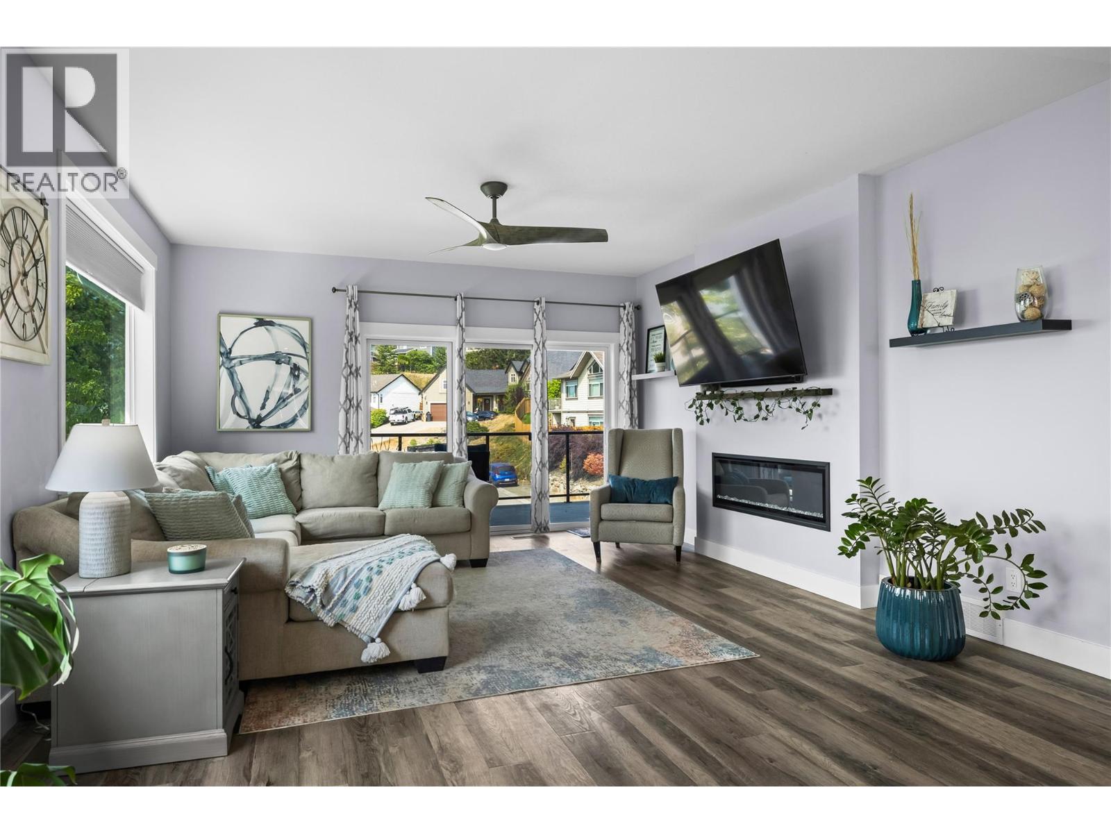 2180 Sunview Drive
