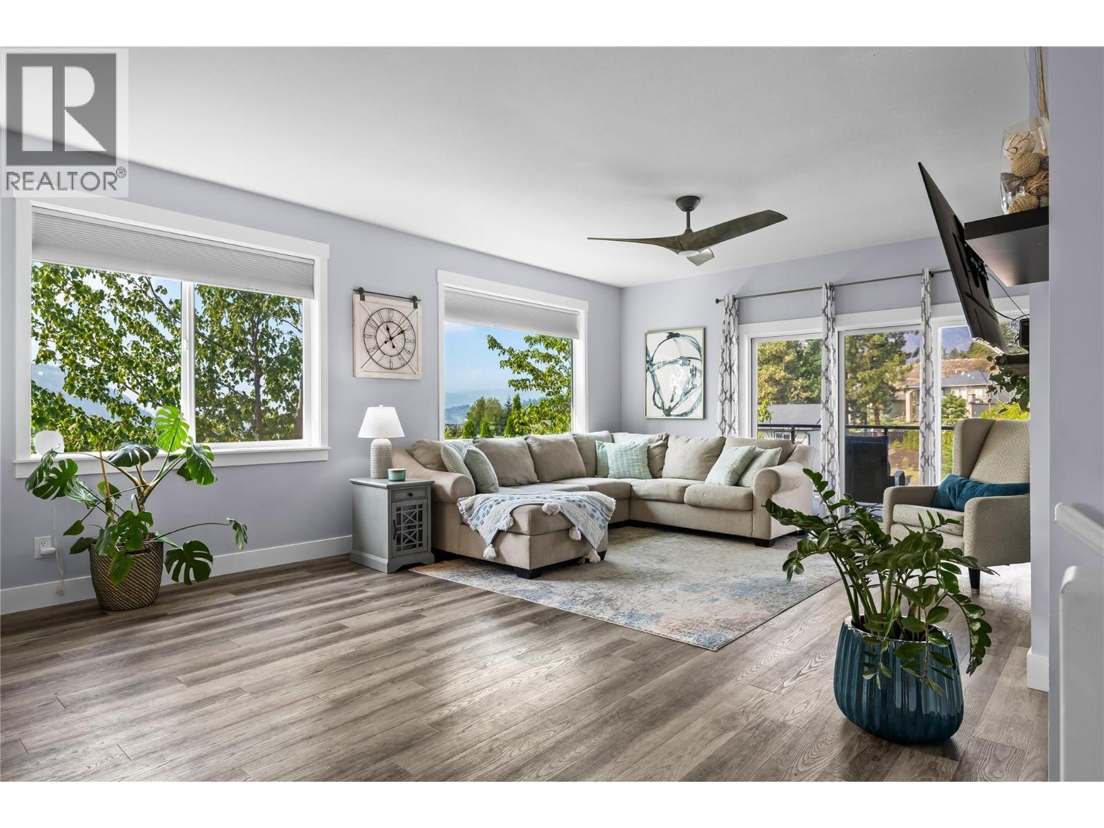 2180 Sunview Drive