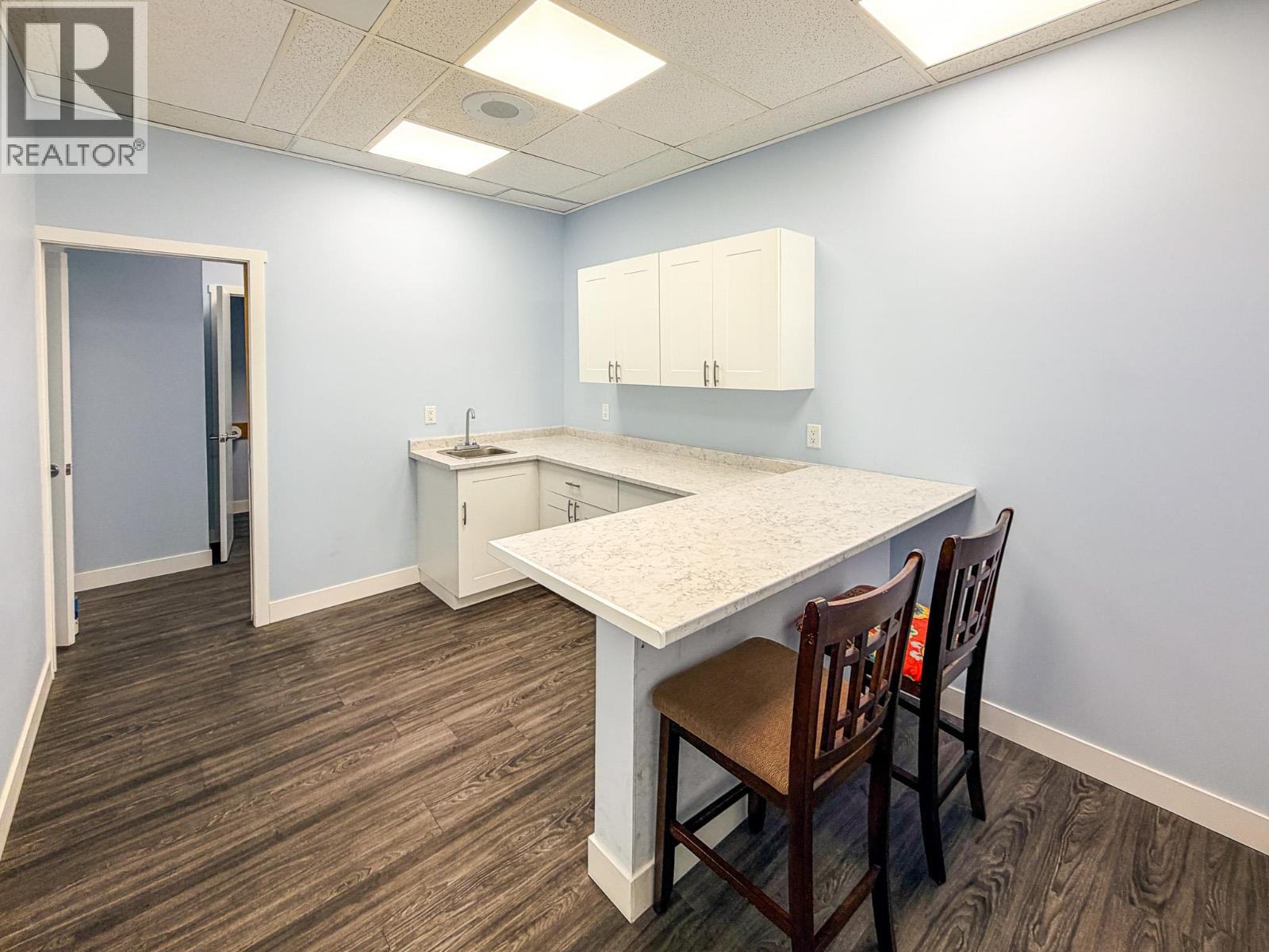1890 Cooper Road Unit# 209