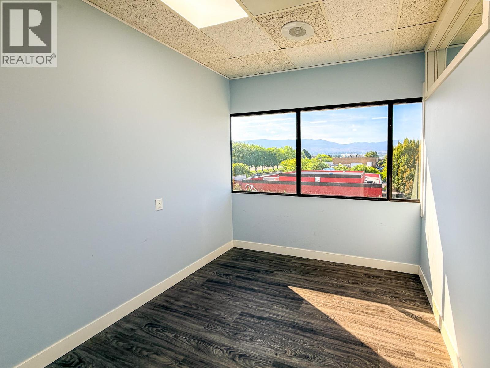 1890 Cooper Road Unit# 209