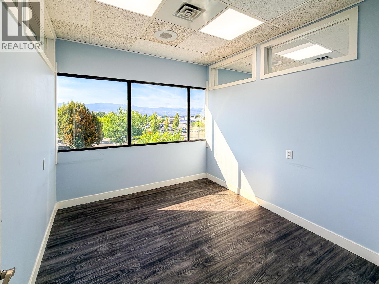 1890 Cooper Road Unit# 209
