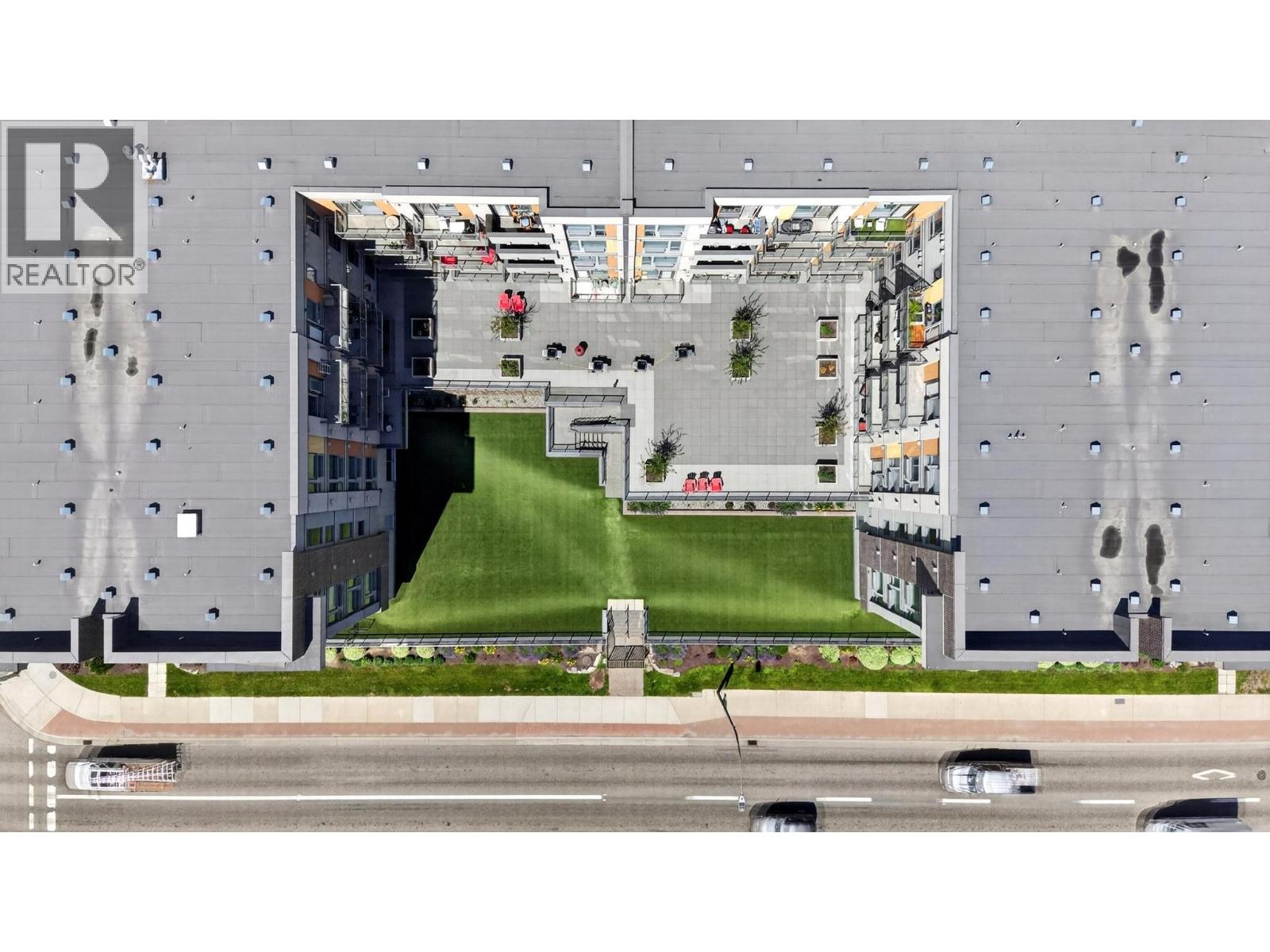 925 Leon Avenue Unit# 424