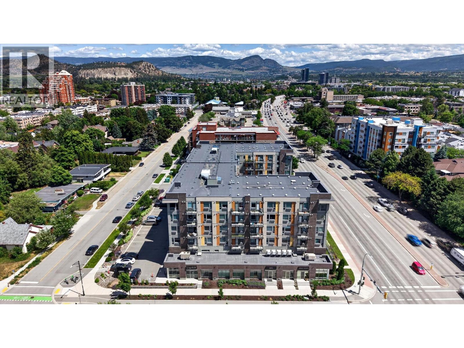 925 Leon Avenue Unit# 424