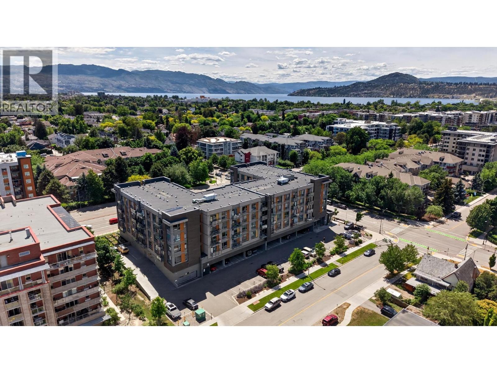 925 Leon Avenue Unit# 424