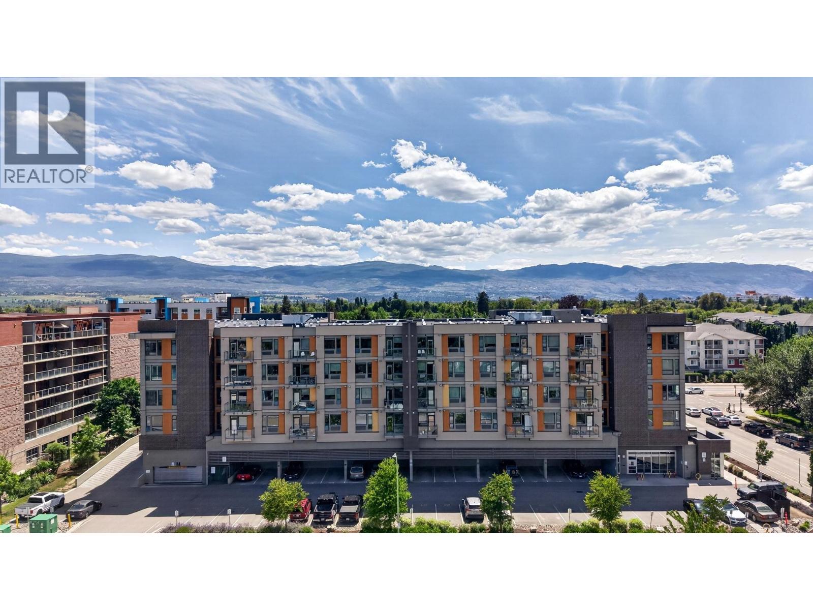 925 Leon Avenue Unit# 424