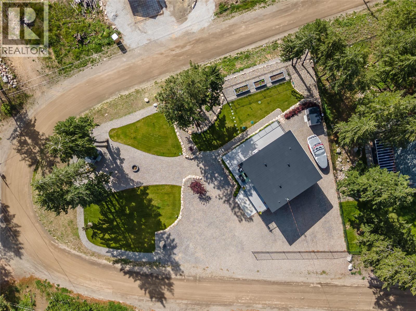 7210 Dunwaters Road