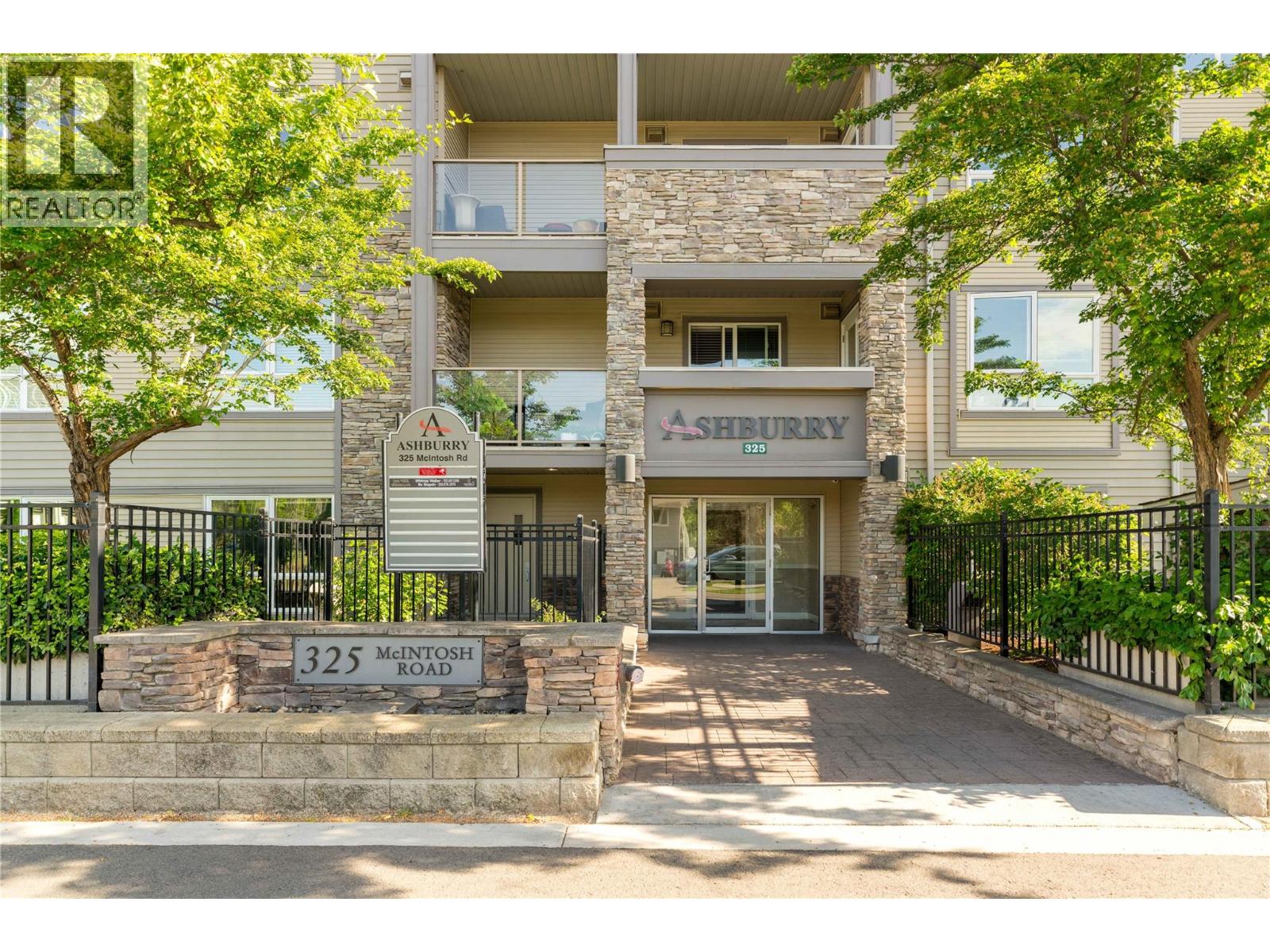 325 MCINTOSH Road Unit# 1108