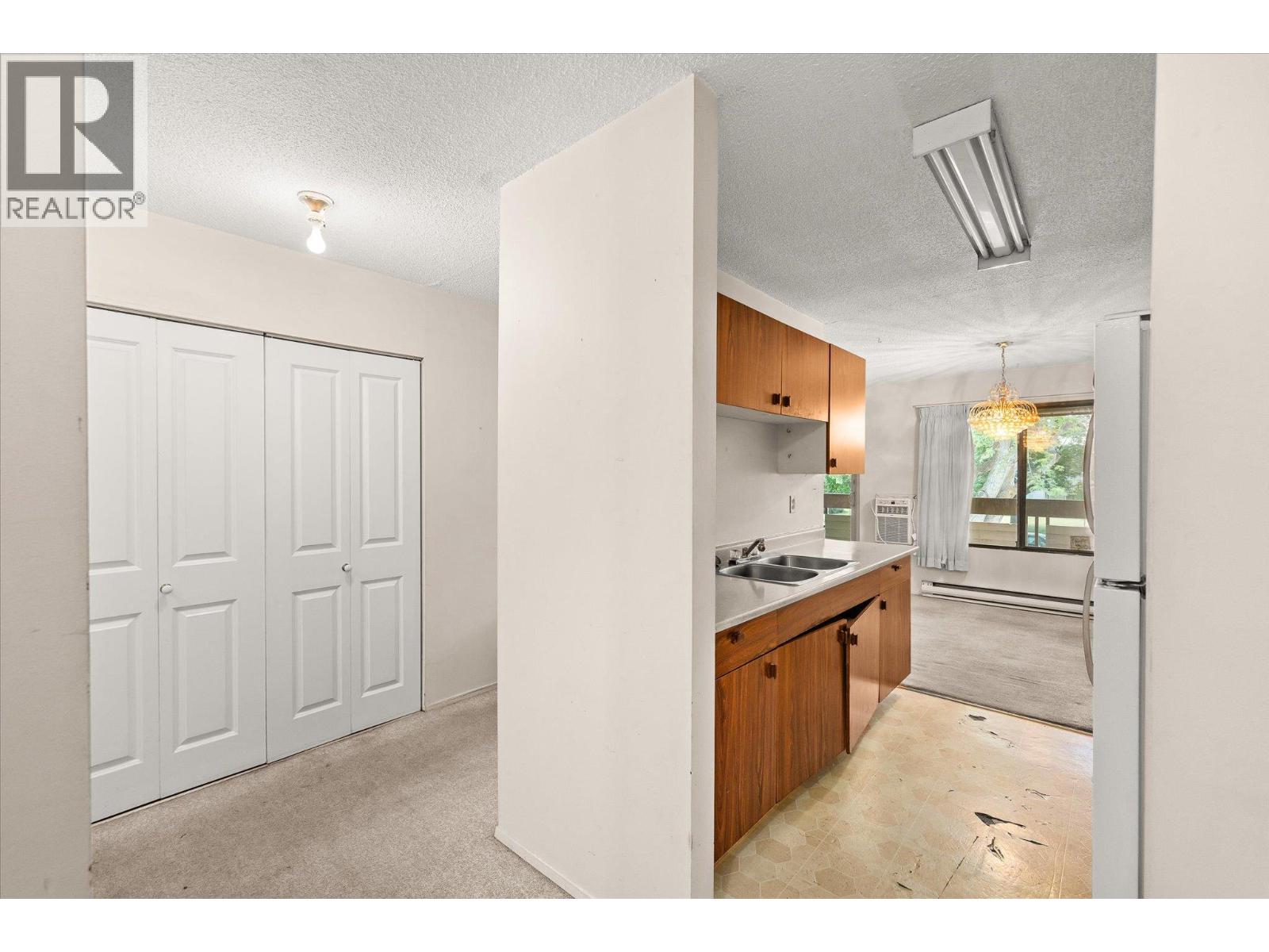 880 Badke Road Unit# 203A