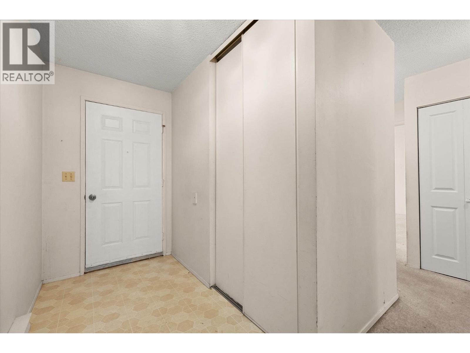 880 Badke Road Unit# 203A
