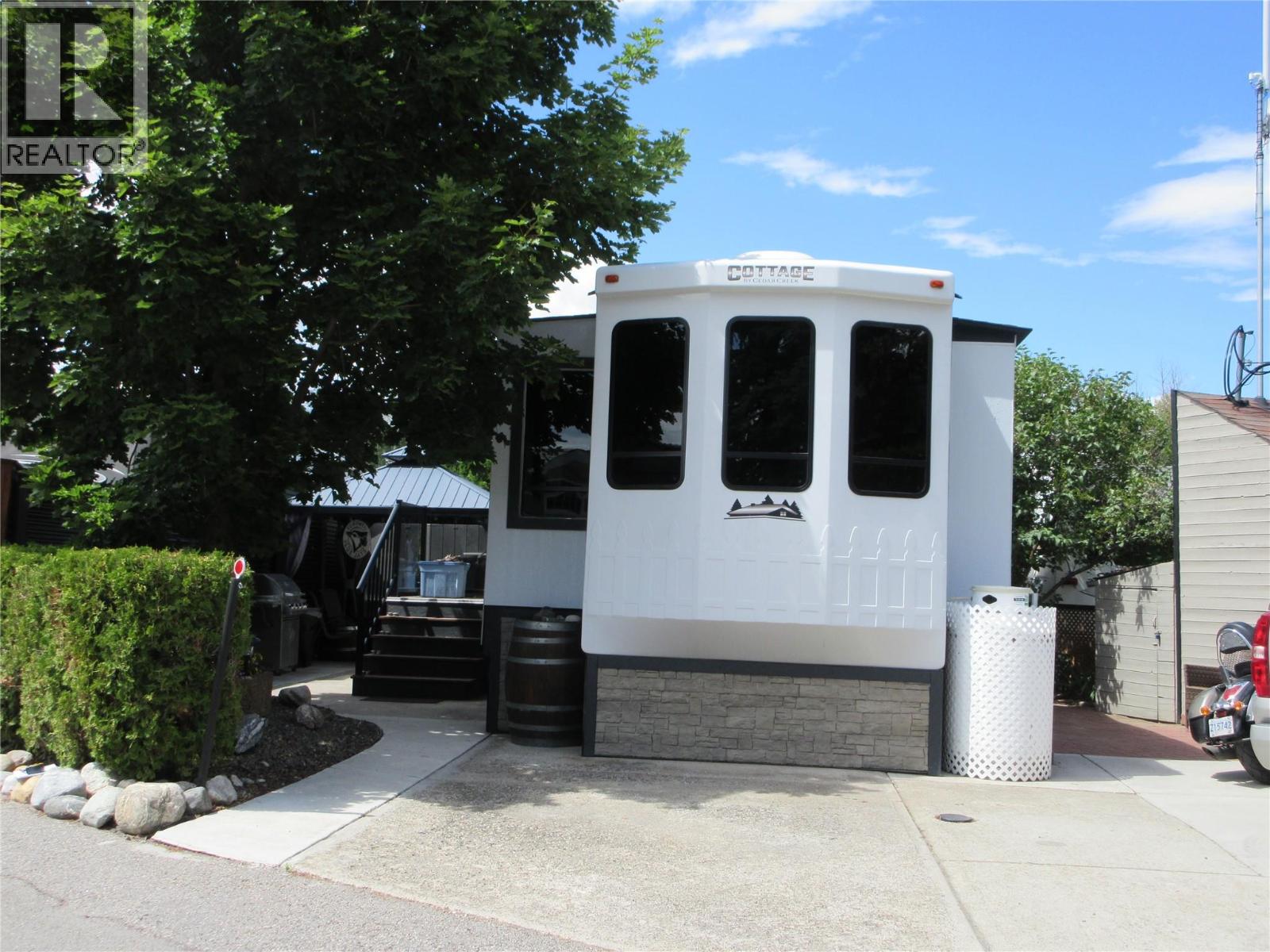 415 Commonwealth Road Unit# 835