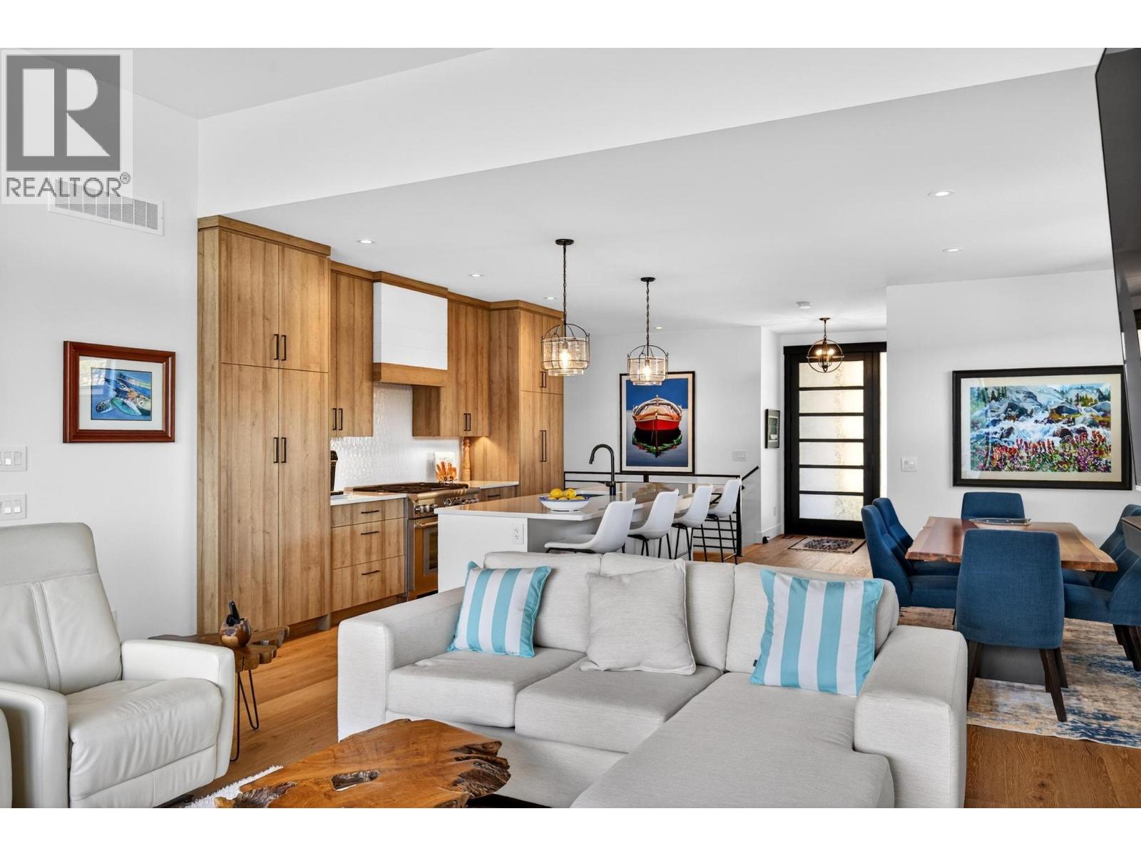 9201 Okanagan Centre Road W Unit# 13