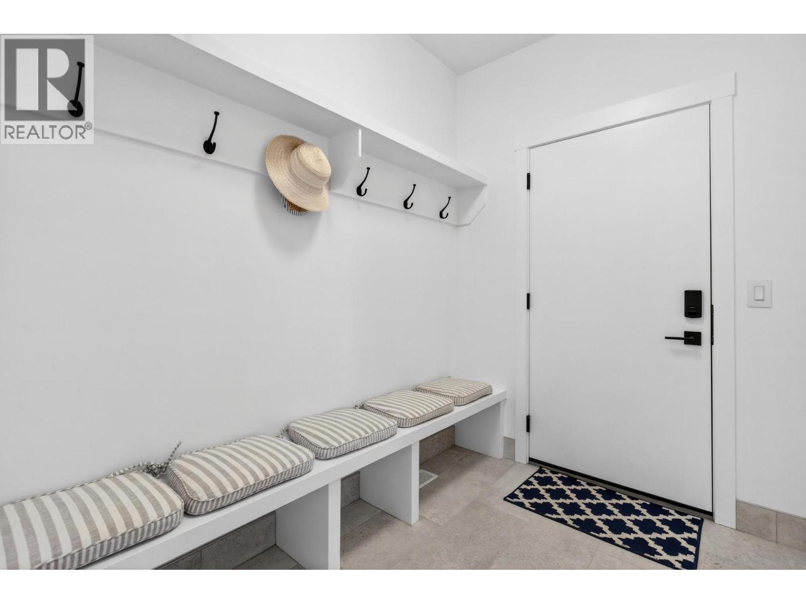 9201 Okanagan Centre Road W Unit# 13