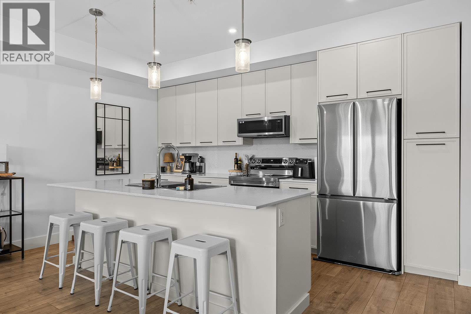 1220 Pacific Avenue Unit# 306