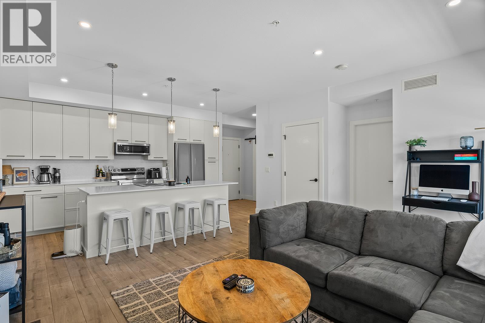 1220 Pacific Avenue Unit# 306
