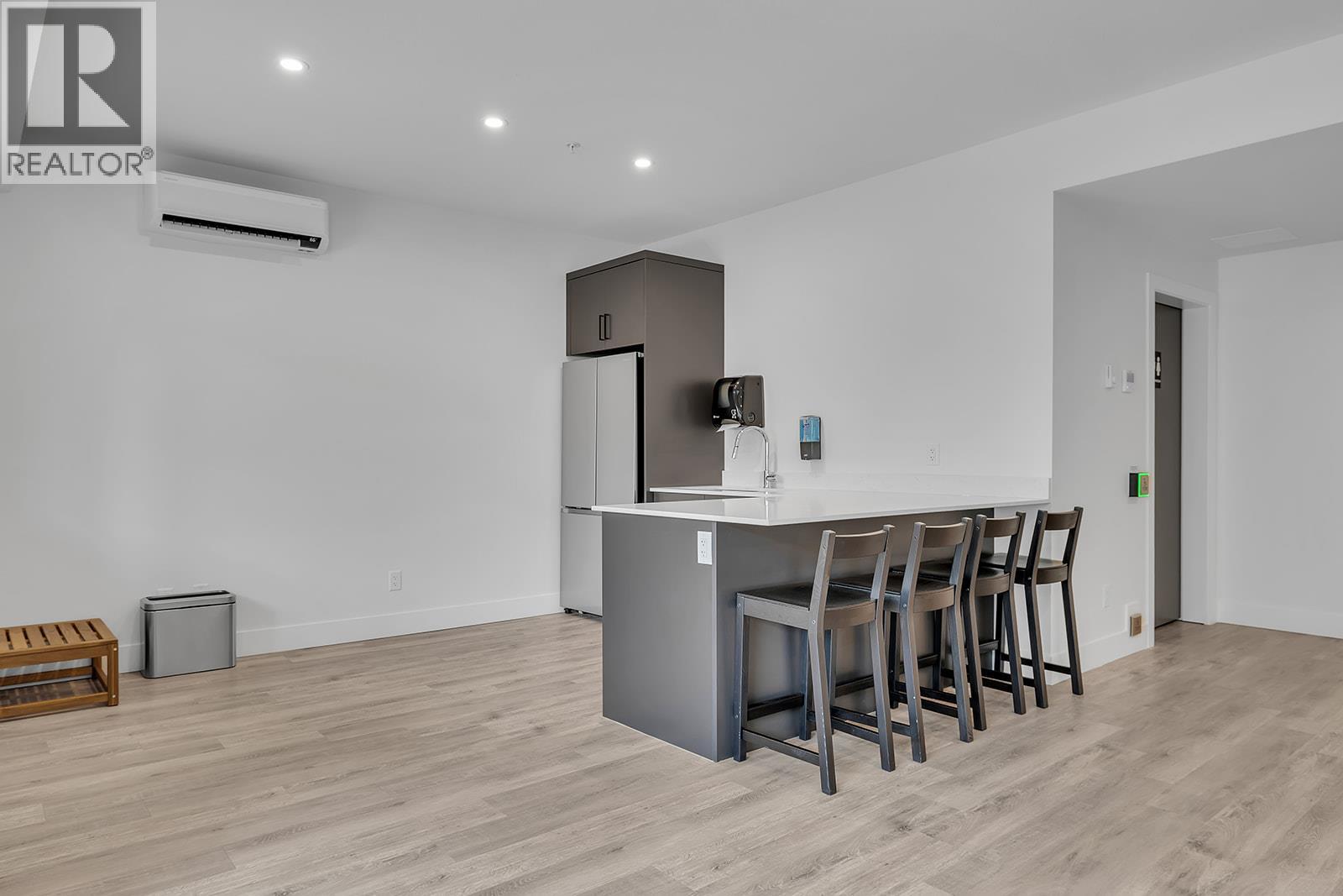 1220 Pacific Avenue Unit# 306