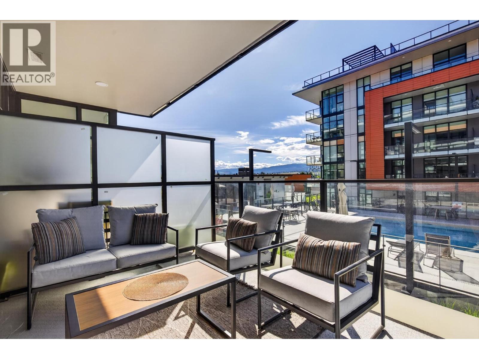3389 Lakeshore Road Unit# 314