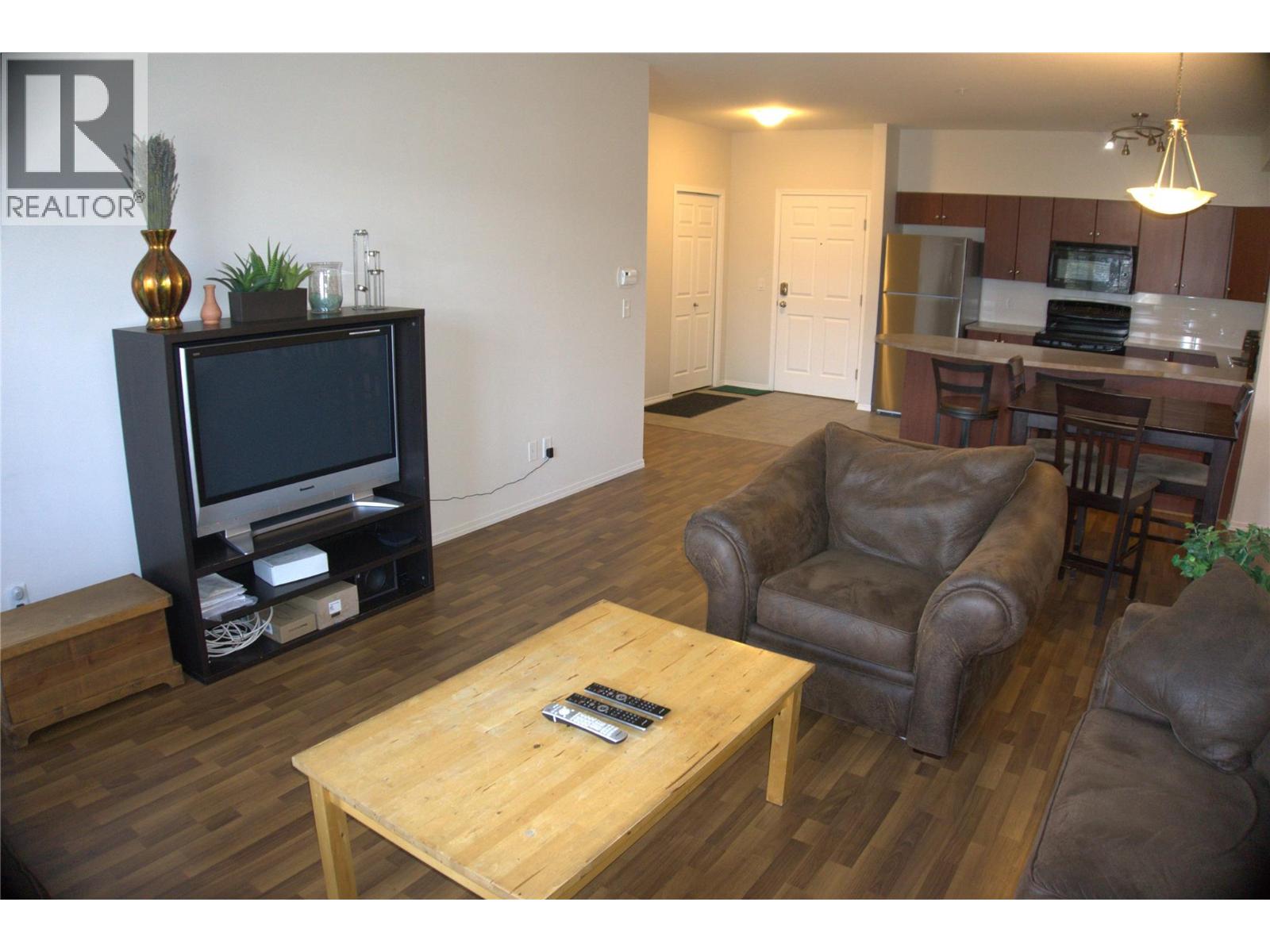 1875 Country Club Drive Unit# 1318