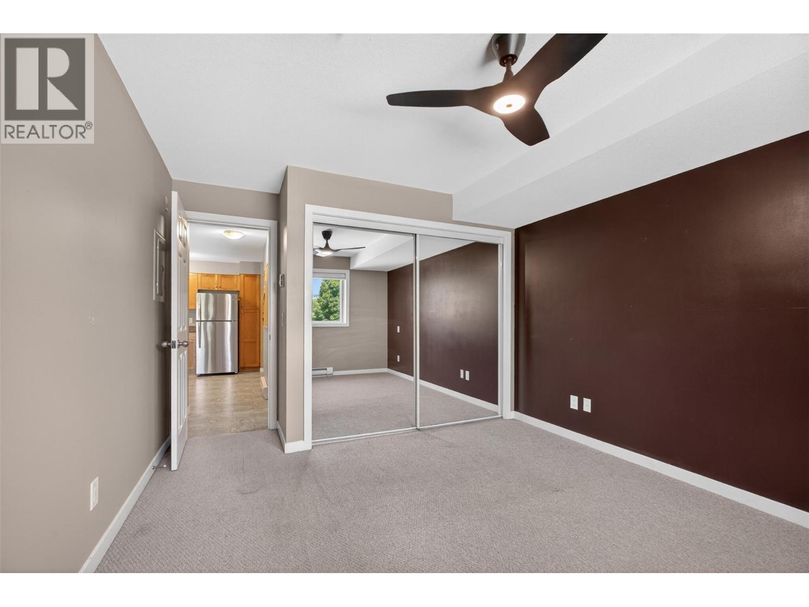 135 Ziprick Road Unit# 204