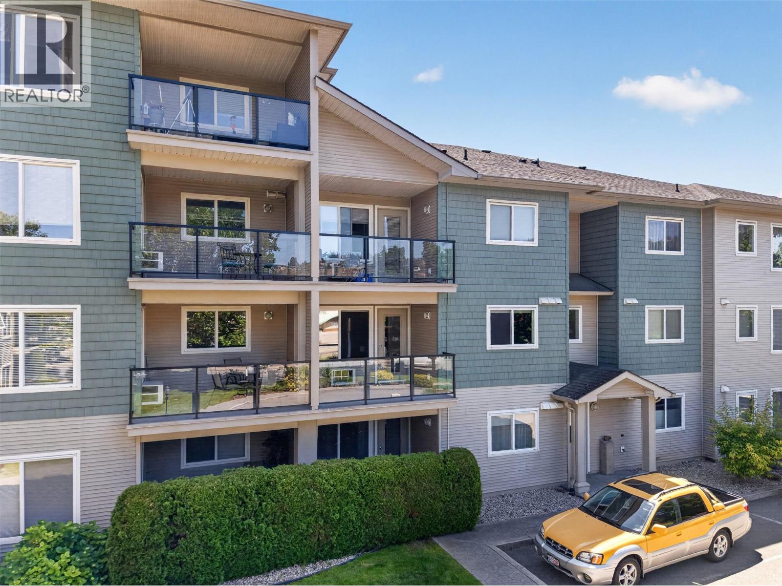 135 Ziprick Road Unit# 204