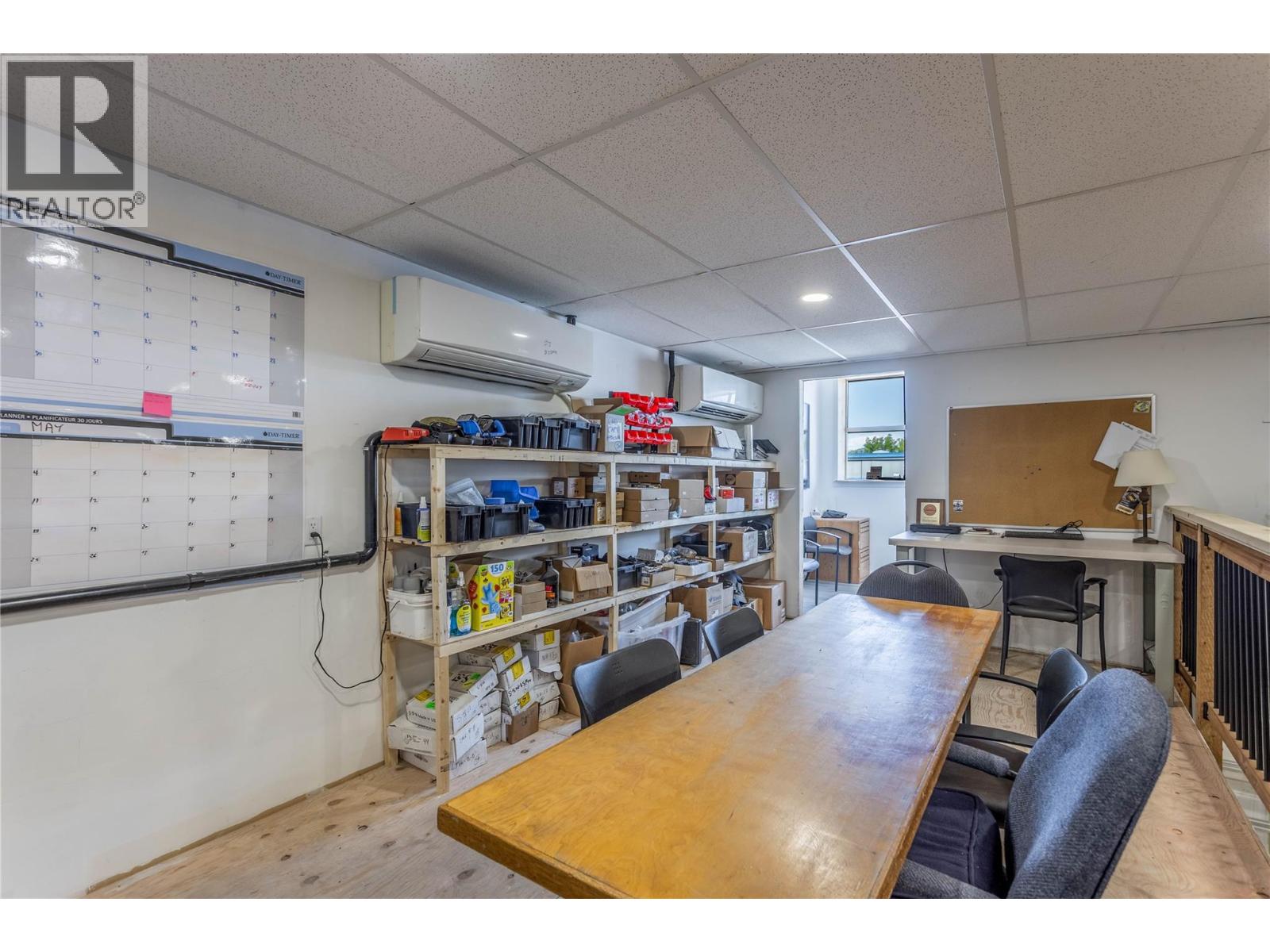 2550 Acland Road Unit# 25