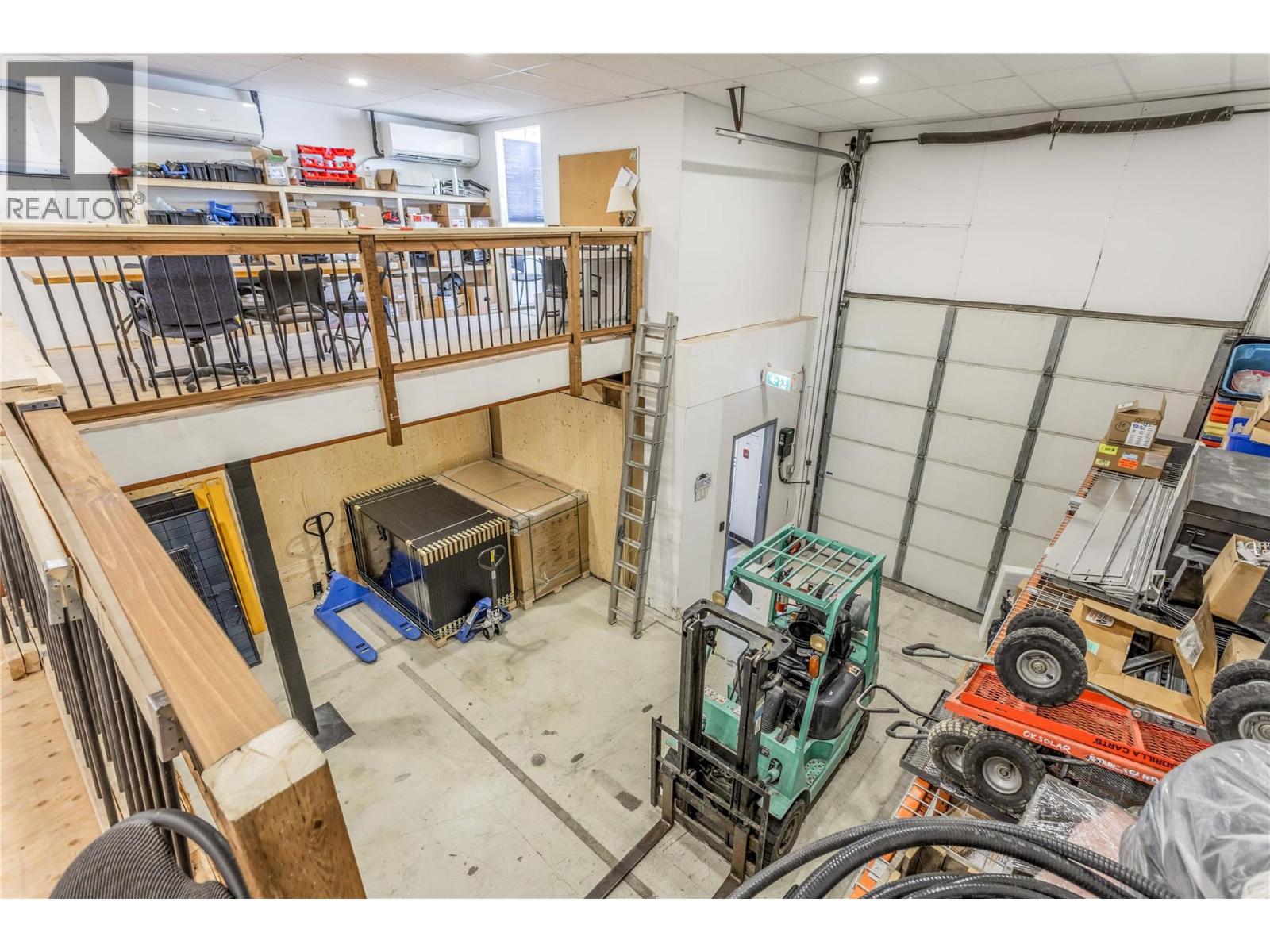 2550 Acland Road Unit# 25