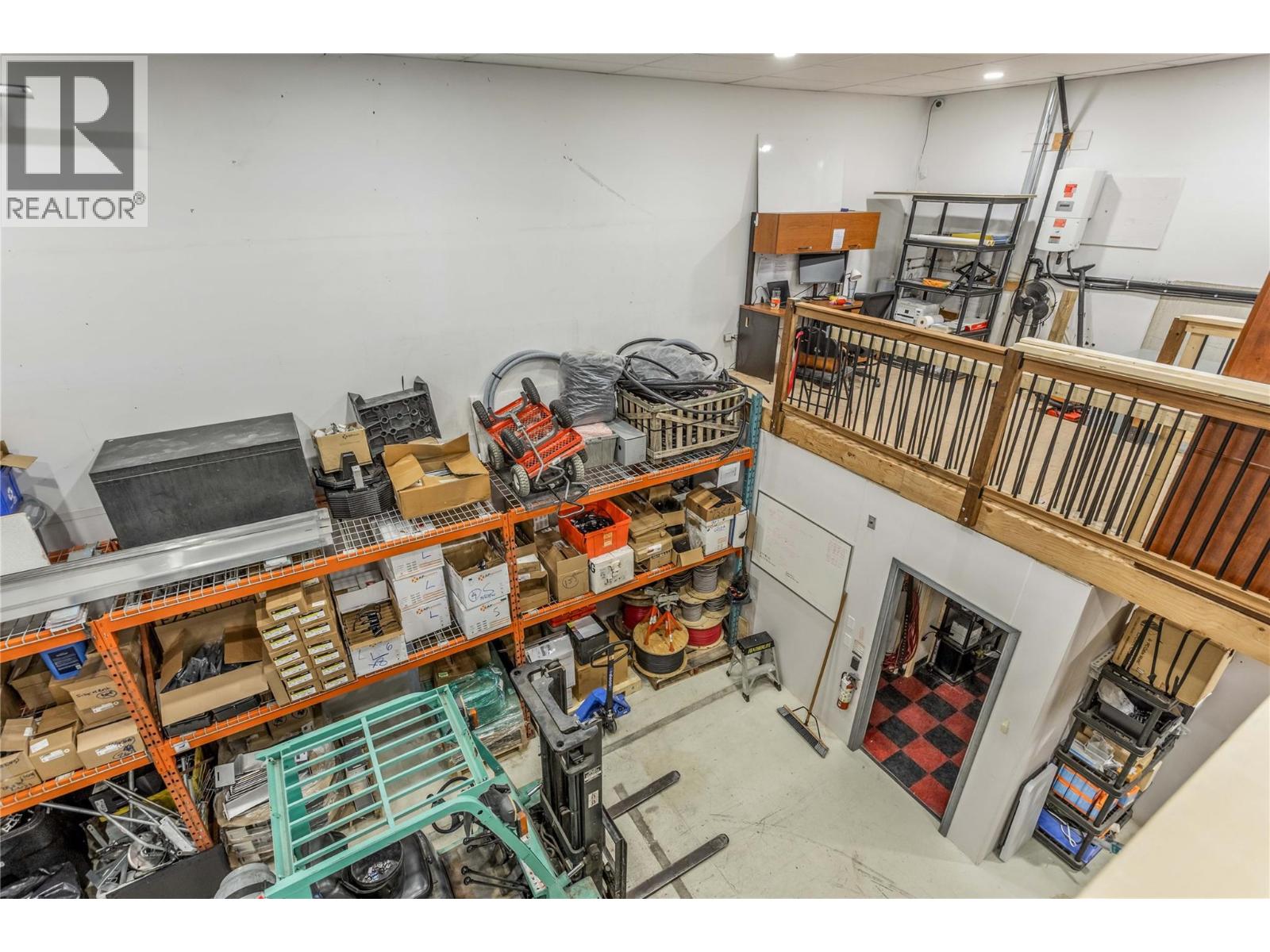 2550 Acland Road Unit# 25