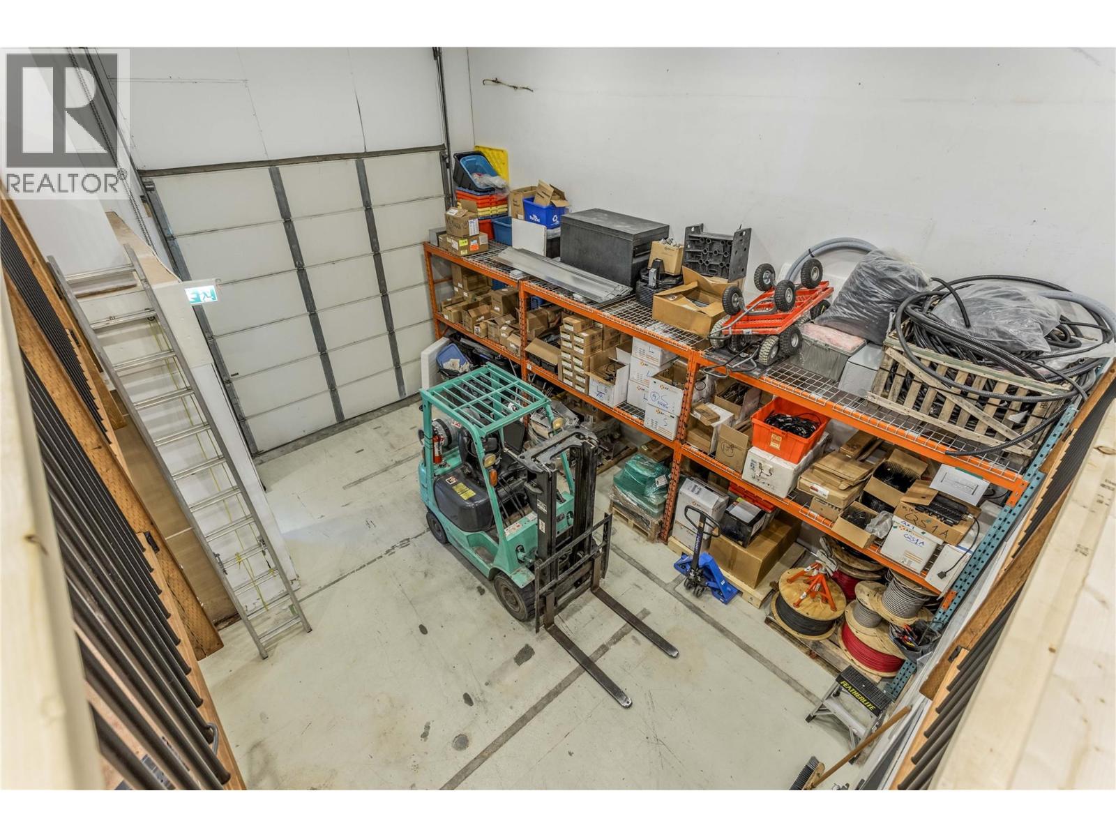 2550 Acland Road Unit# 25