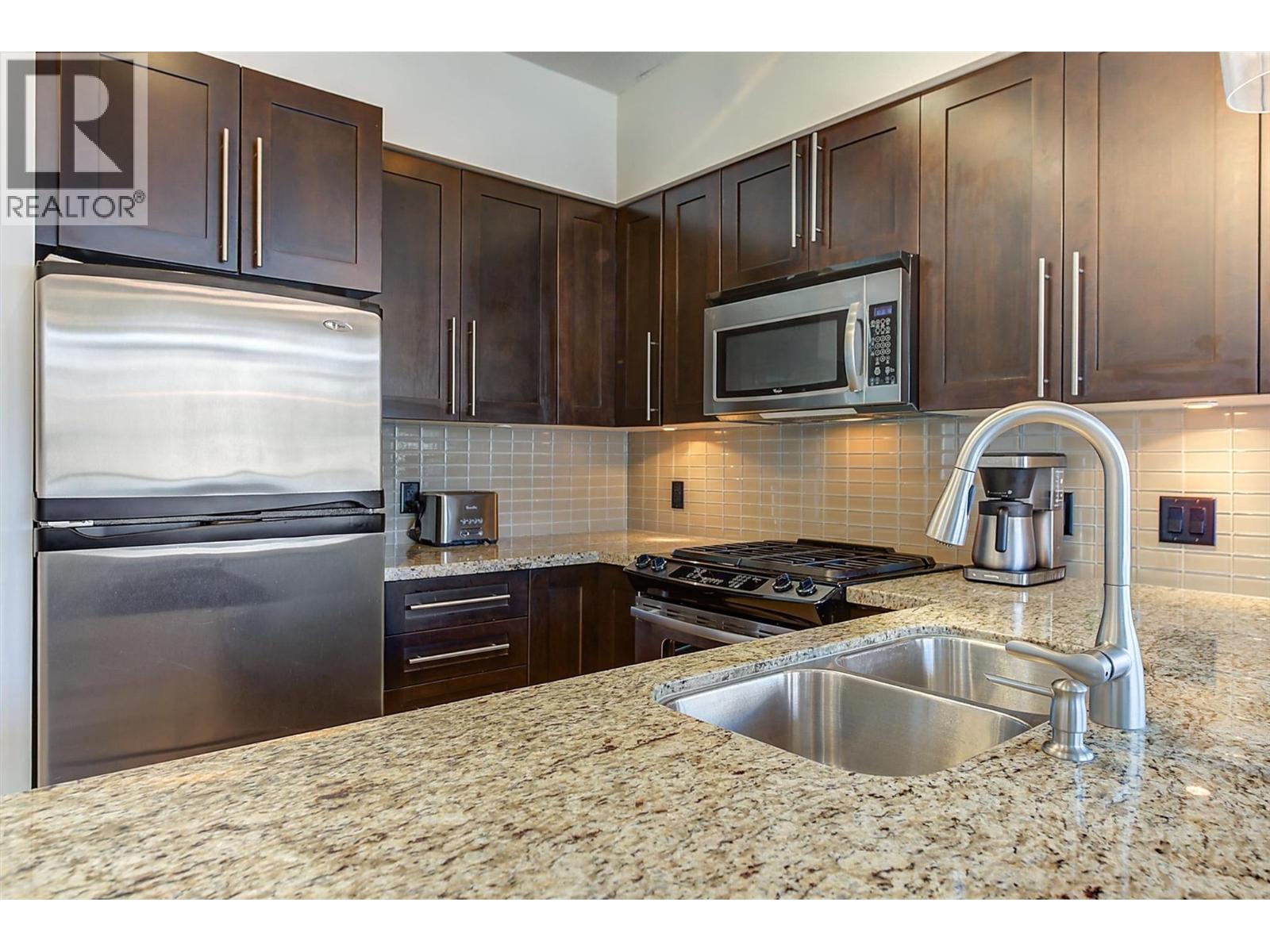 1075 Sunset Drive Unit# 2408