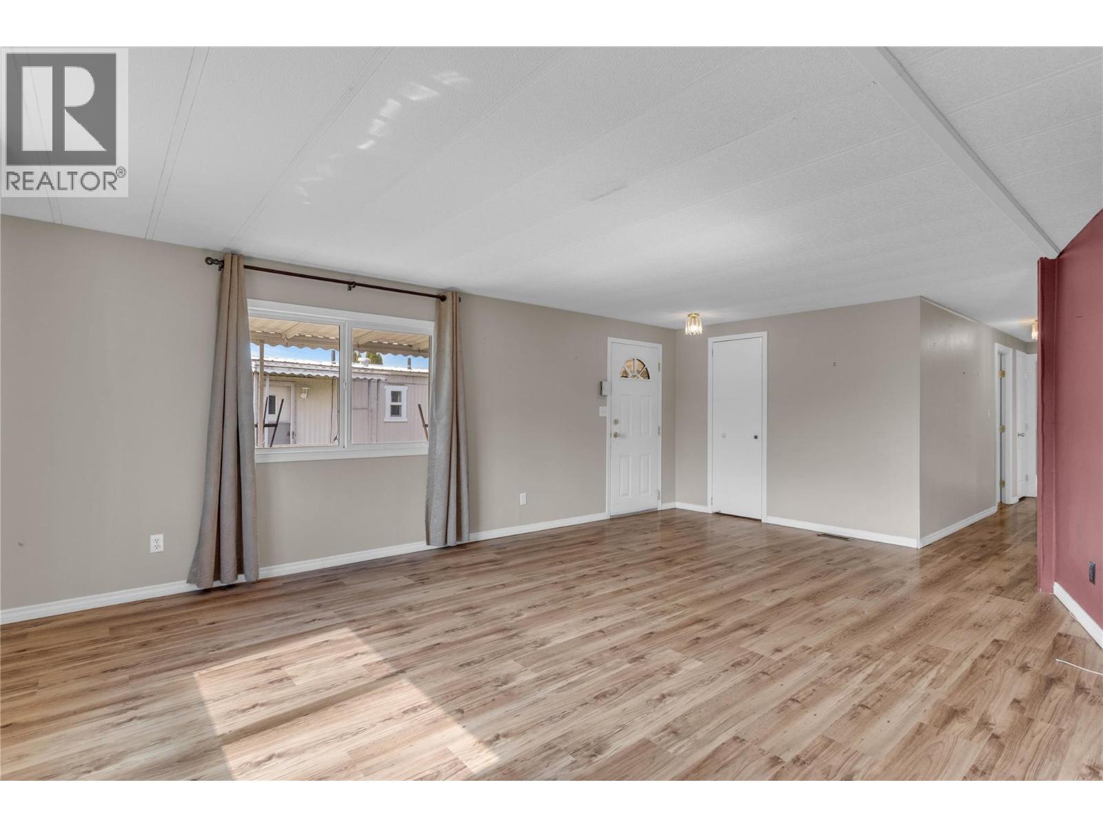 3745 LAKESHORE Road Unit# 146