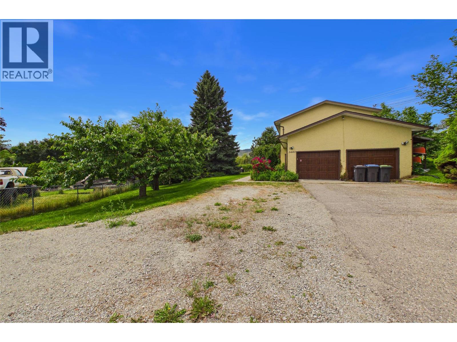 2483 Chieftain Road