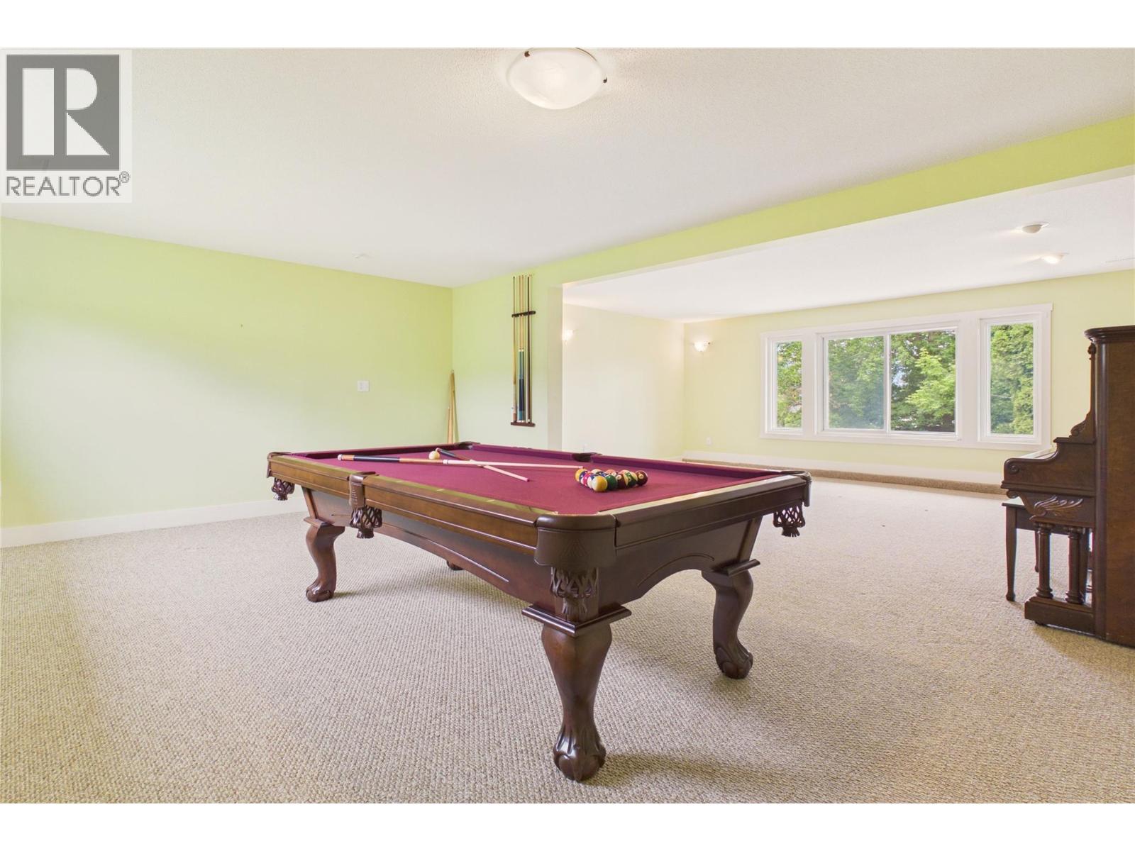 2483 Chieftain Road