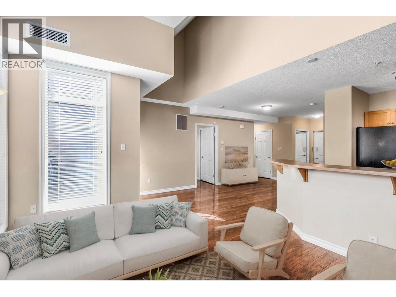 1128 Sunset Drive Unit# 102